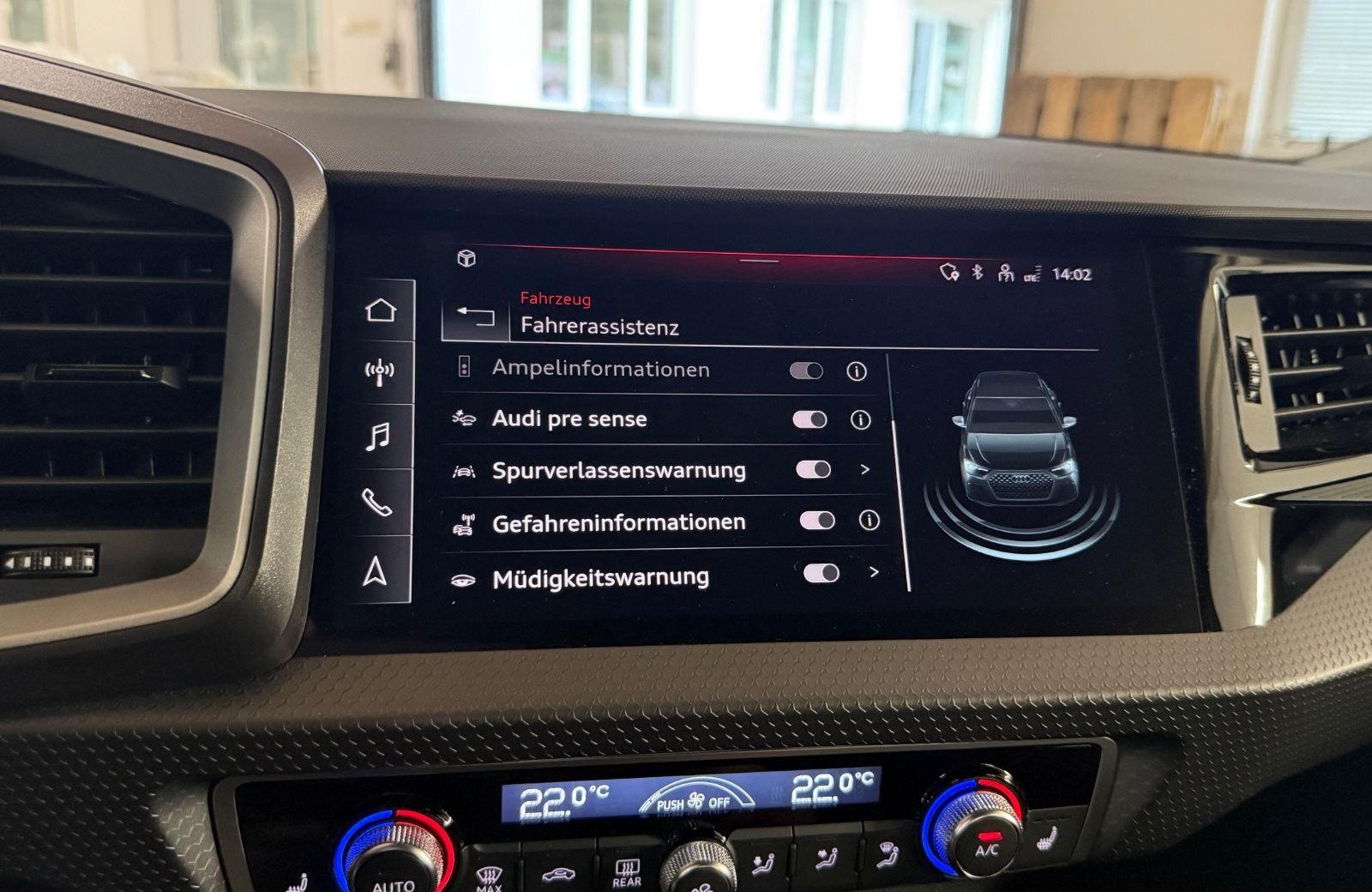 A1 Sportback 30 TFSI advanced LED Navi PDC SHZ