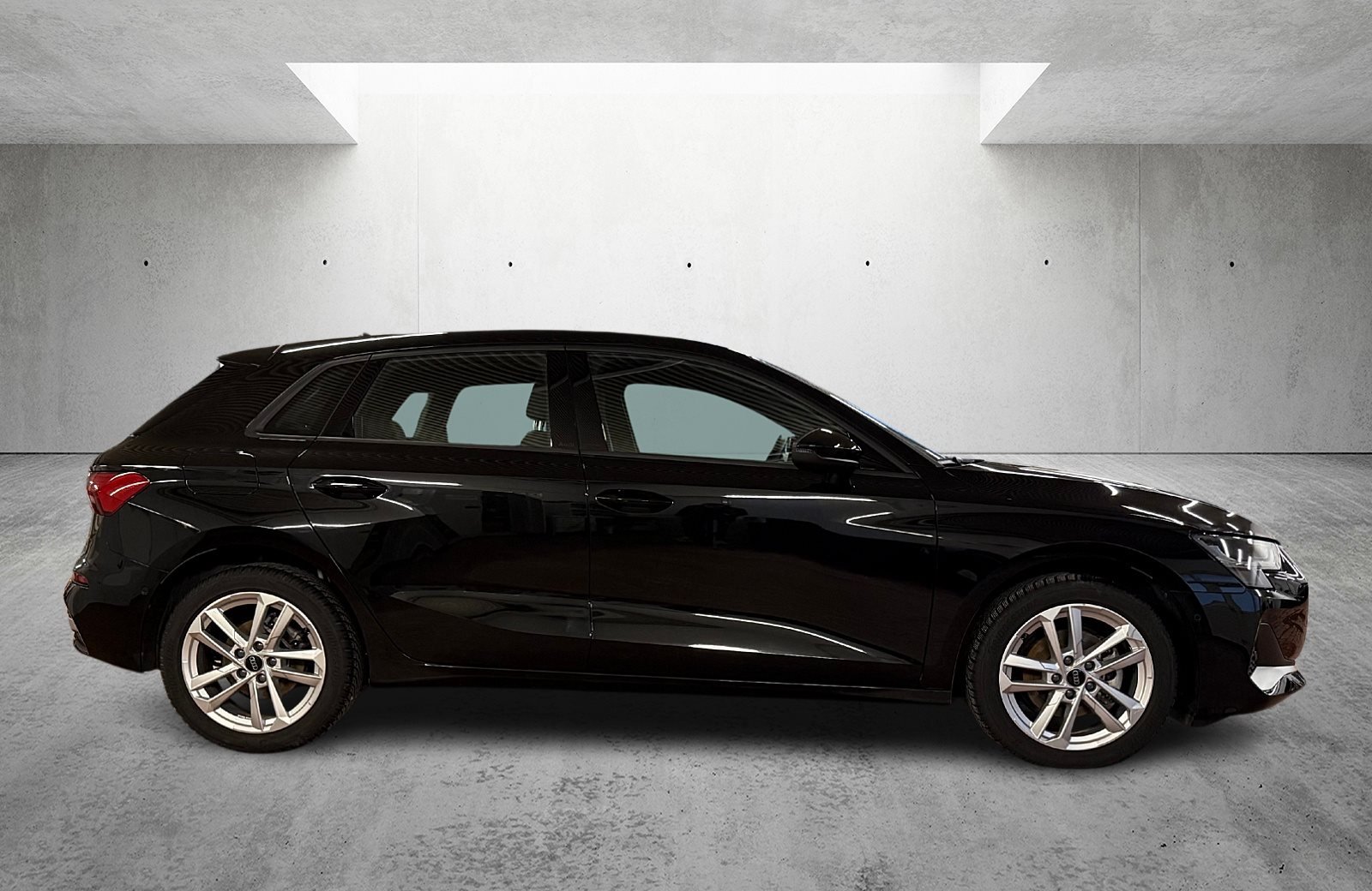 A3 Sportback 30 TDI advanced LED Navi AHK PDC SHZ