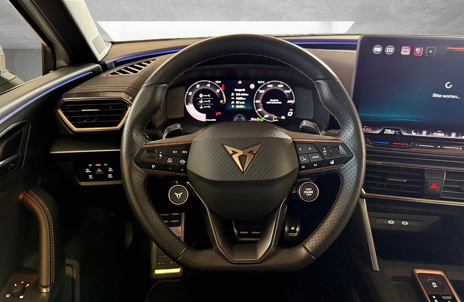 Leon 2.0 TDI DSG Edge Matrix Navi ACC RFK ACC LM