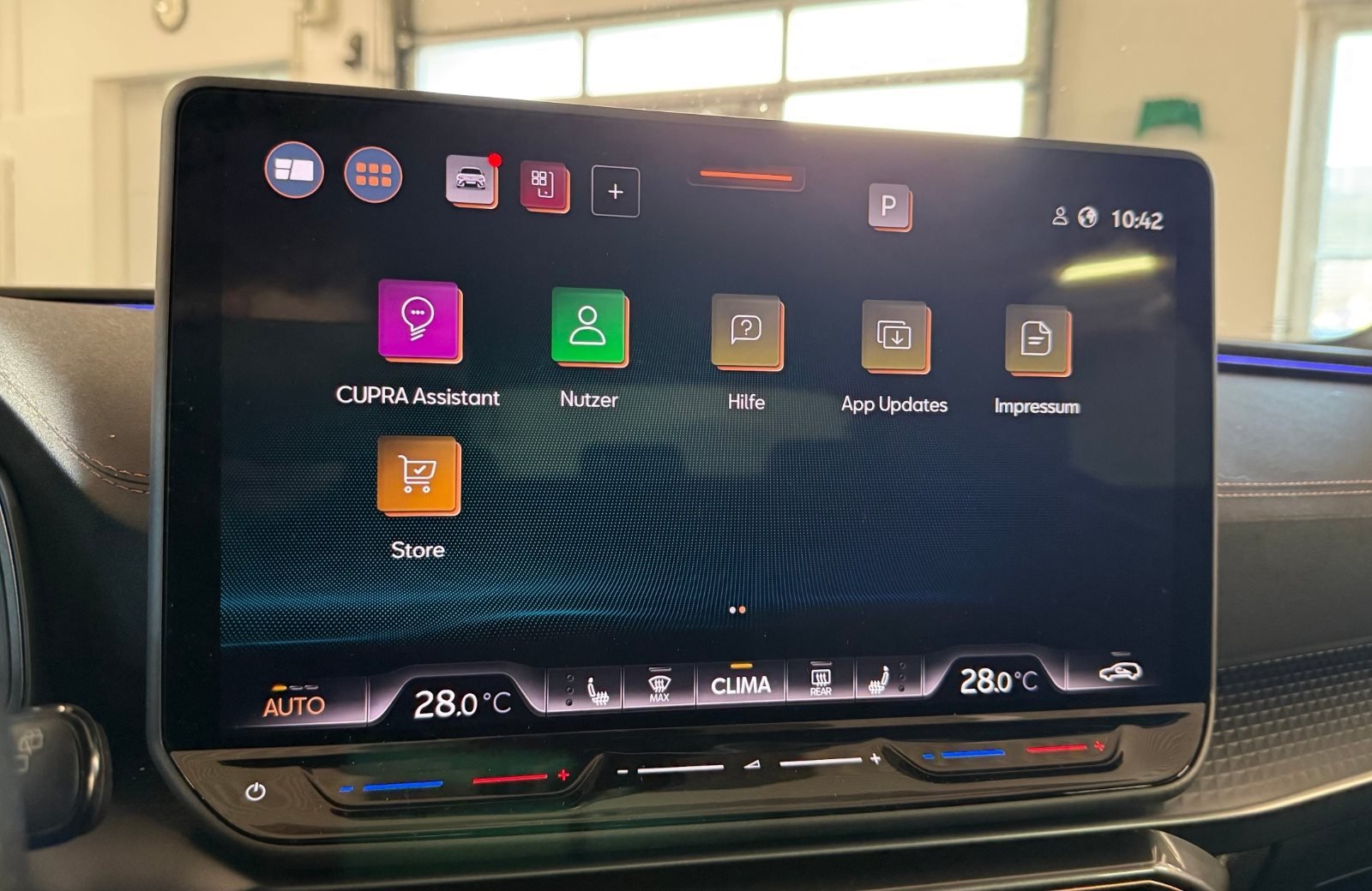 Leon 2.0 TDI DSG Edge Matrix Navi ACC RFK ACC LM