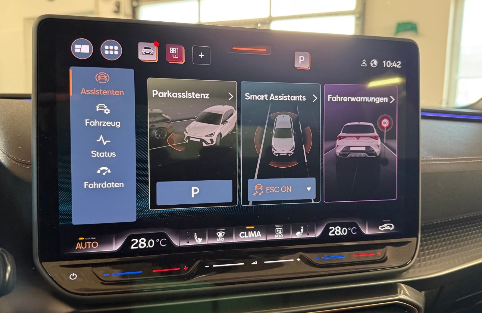 Leon 2.0 TDI DSG Edge Matrix Navi ACC RFK ACC LM