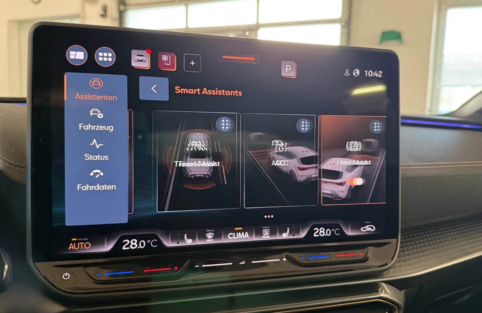 Leon 2.0 TDI DSG Edge Matrix Navi ACC RFK ACC LM