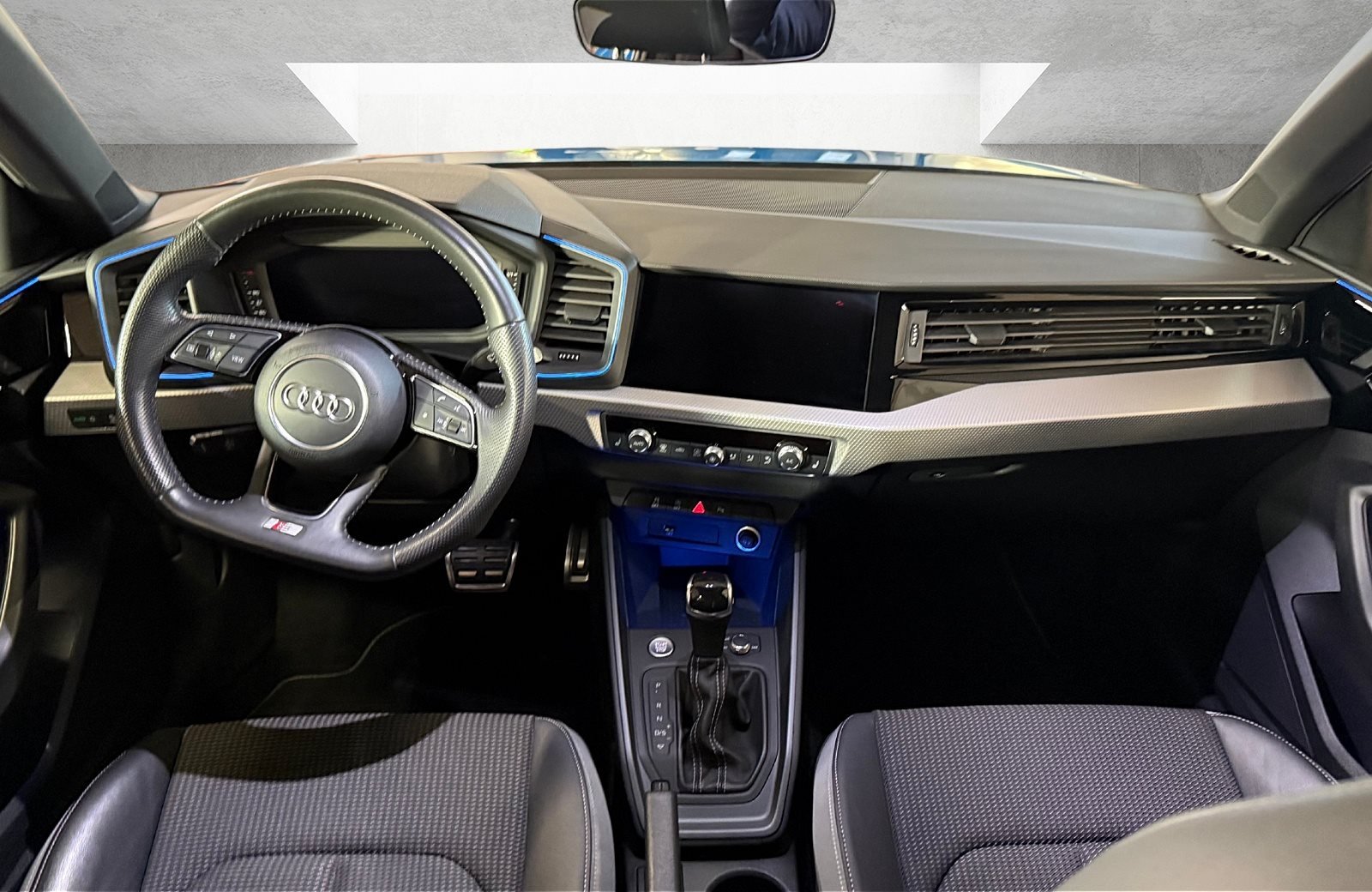 A1 Sportback 30 TFSI Sline S-tronic LED Navi PDC SHZ