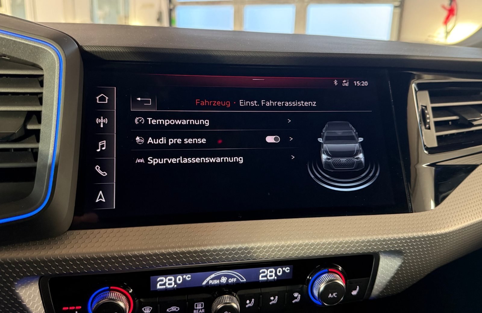 A1 Sportback 30 TFSI Sline S-tronic LED Navi PDC SHZ