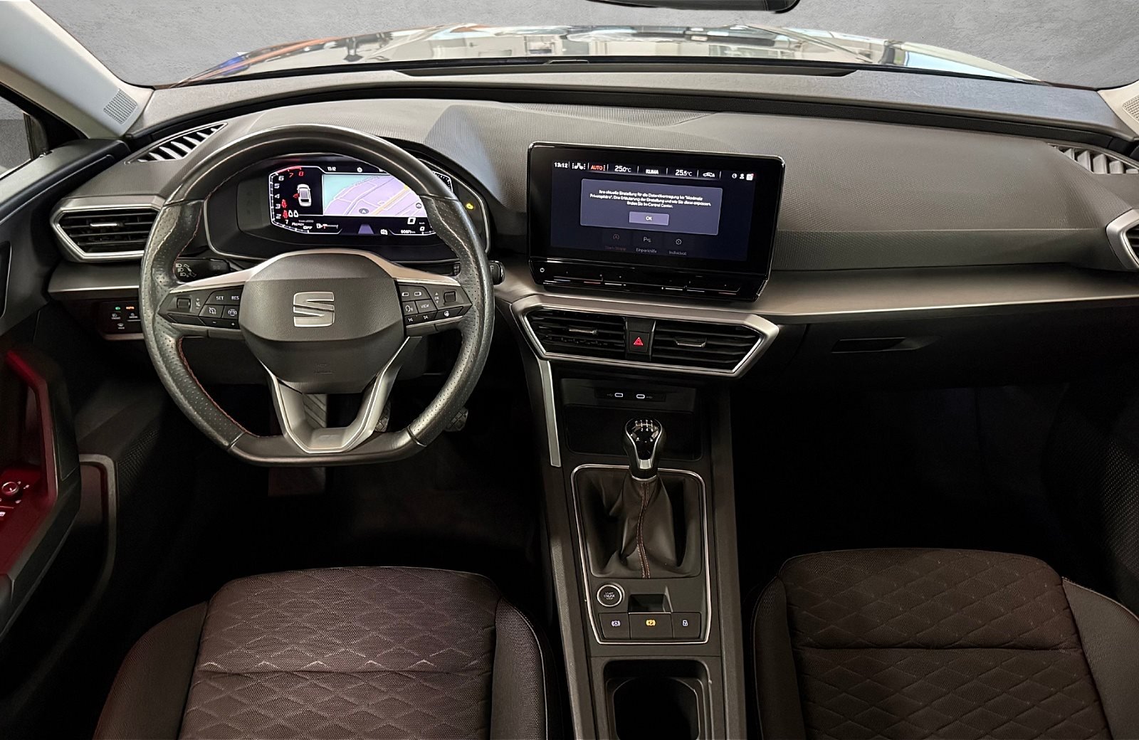 Leon Sportstourer 1.5 TSI FR LED Navi AHK SHZ LM