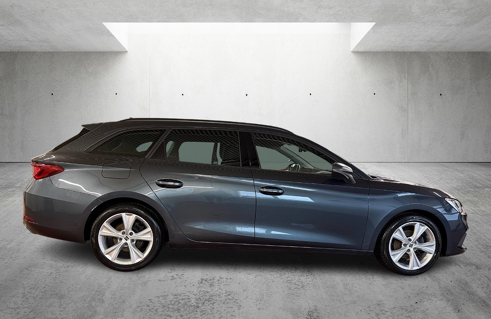 Leon Sportstourer 1.5 TSI FR LED Navi AHK SHZ LM