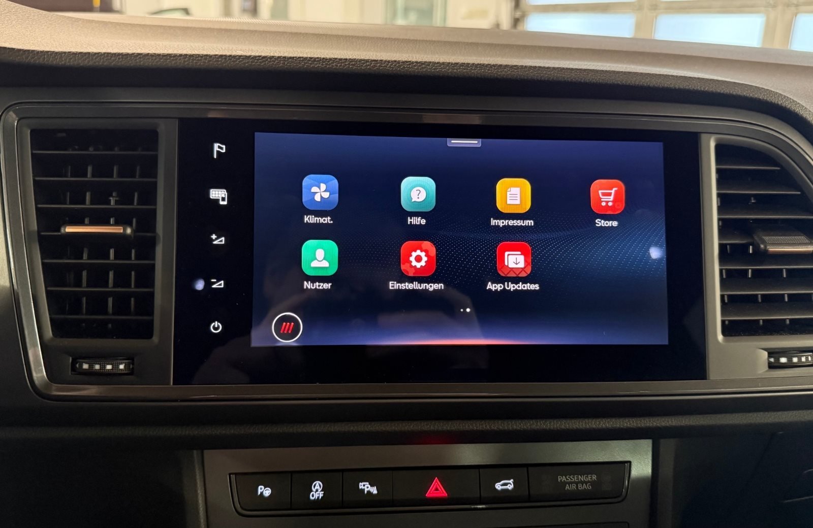 Ateca VZ 2.0 TSI Drive DSG LED Navi ACC Leder Pano