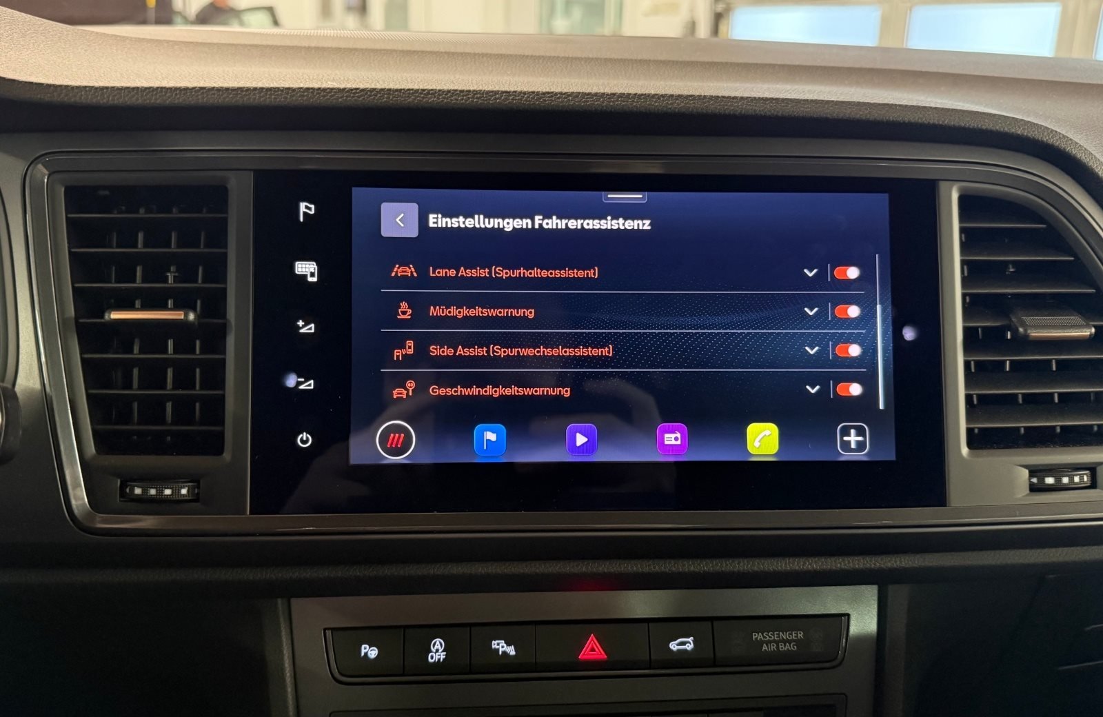 Ateca VZ 2.0 TSI Drive DSG LED Navi ACC Leder Pano