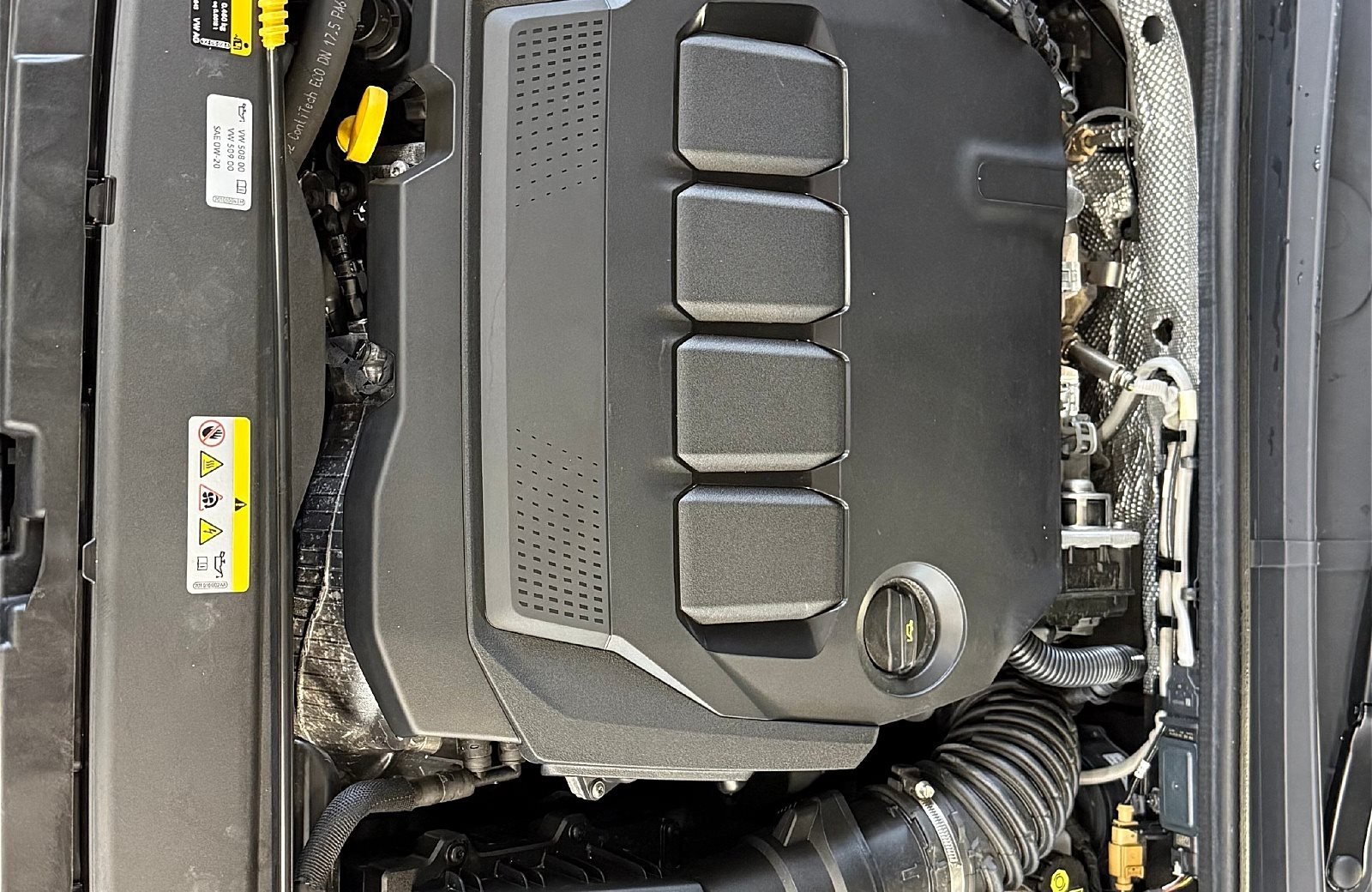 Leon 2.0 TDI DSG Edge Matrix Navi ACC RFK ACC LM