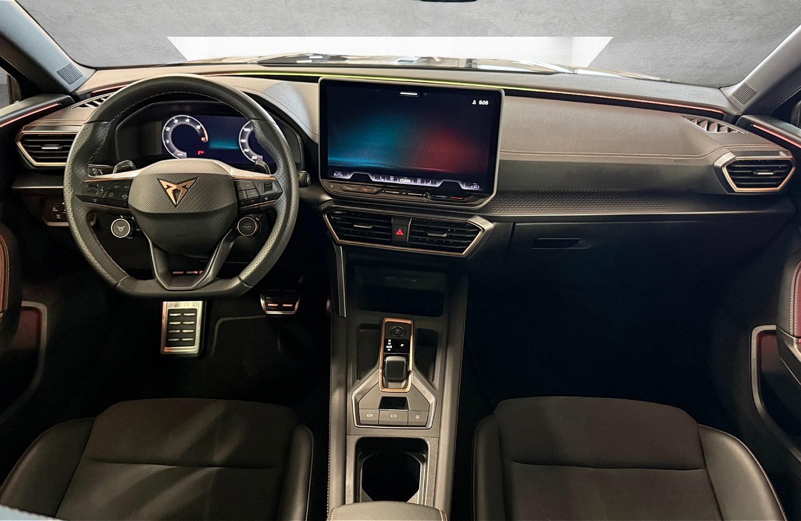 Leon 2.0 TDI DSG Edge Matrix Navi ACC RFK ACC LM