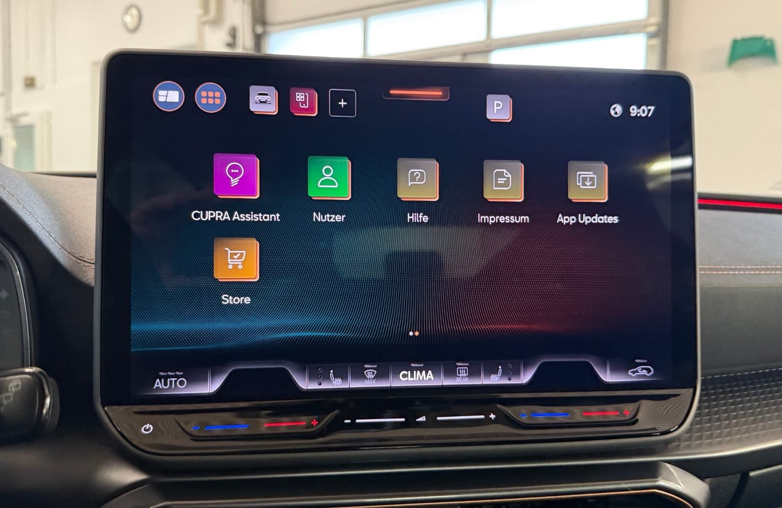 Leon 2.0 TDI DSG Edge Matrix Navi ACC RFK ACC LM