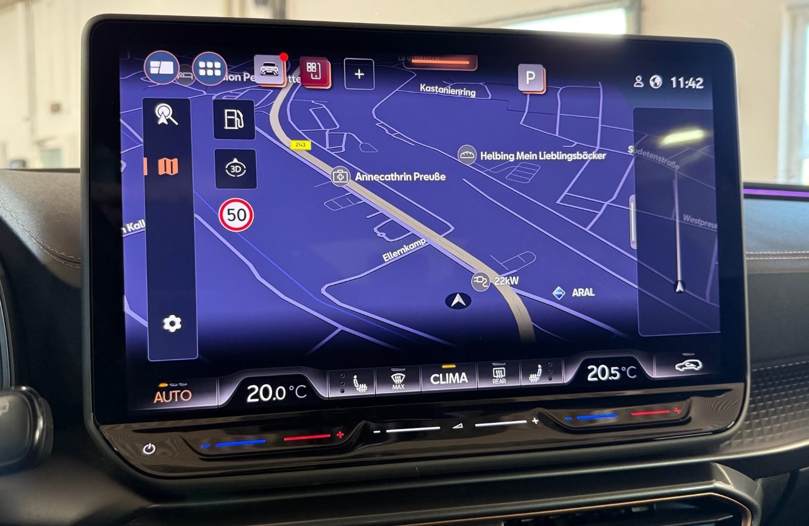 Leon Sportstourer 2.0 TDI DSG Matrix Navi ACC RFK