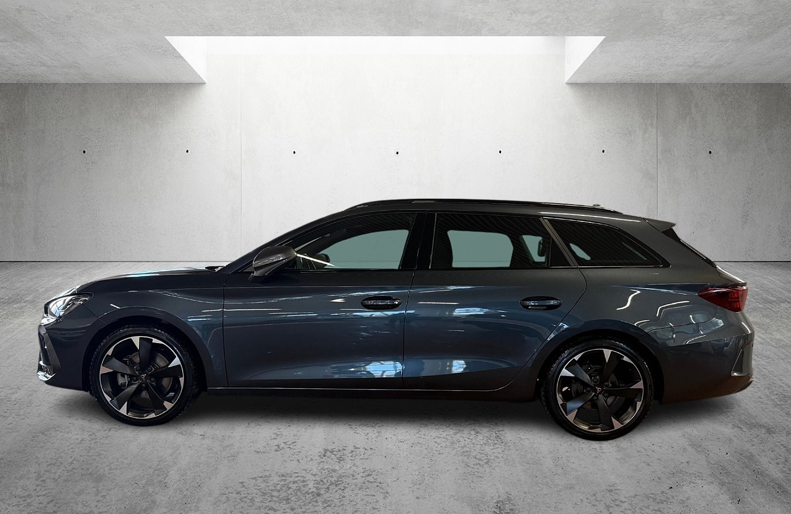 Leon Sportstourer 2.0 TDI DSG Matrix Navi ACC RFK