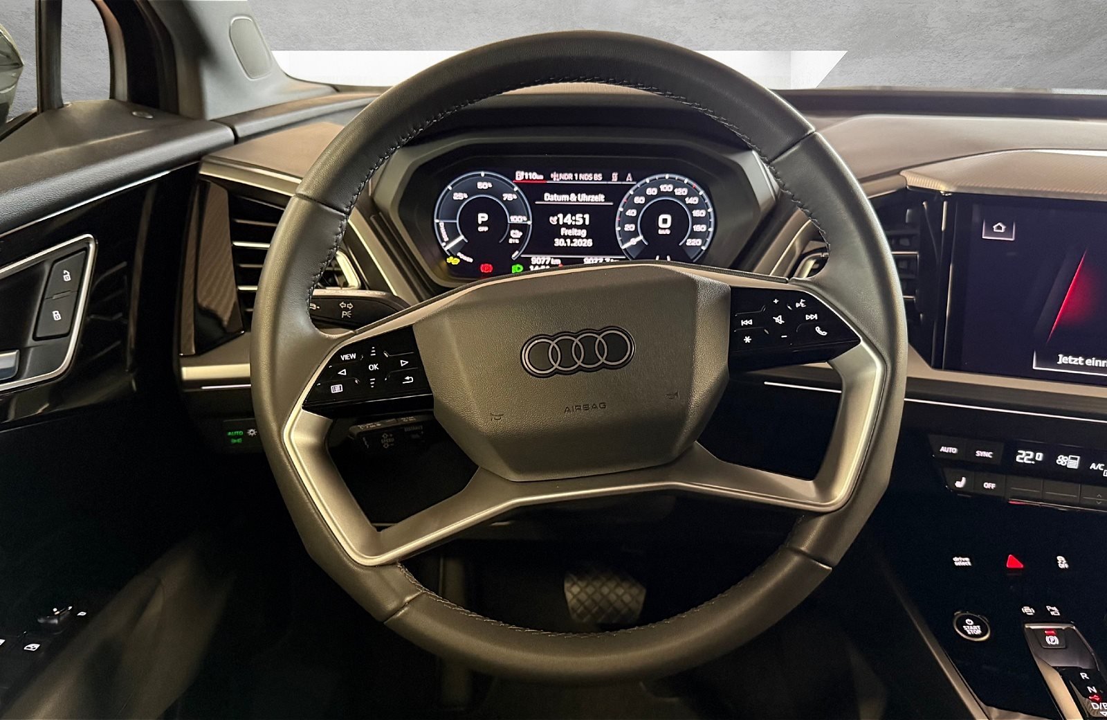 Q4 Sportback 45 e-tron Advanced LED Navi ACC RFK