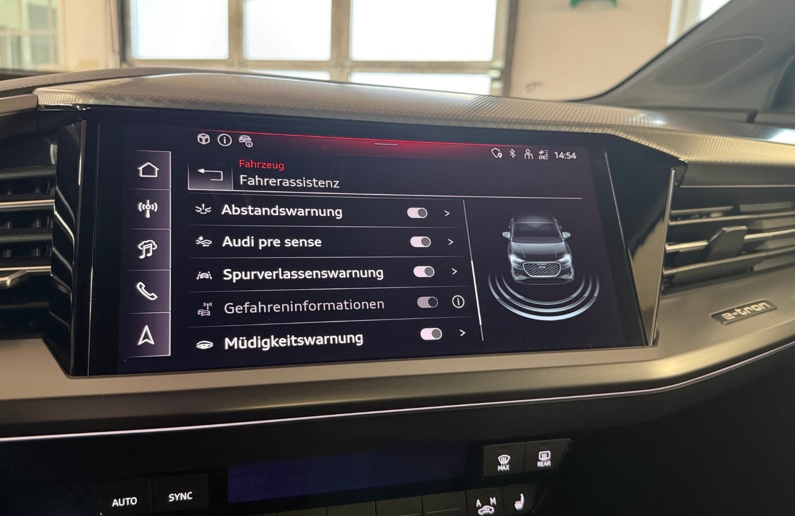 Q4 Sportback 45 e-tron Advanced LED Navi ACC RFK