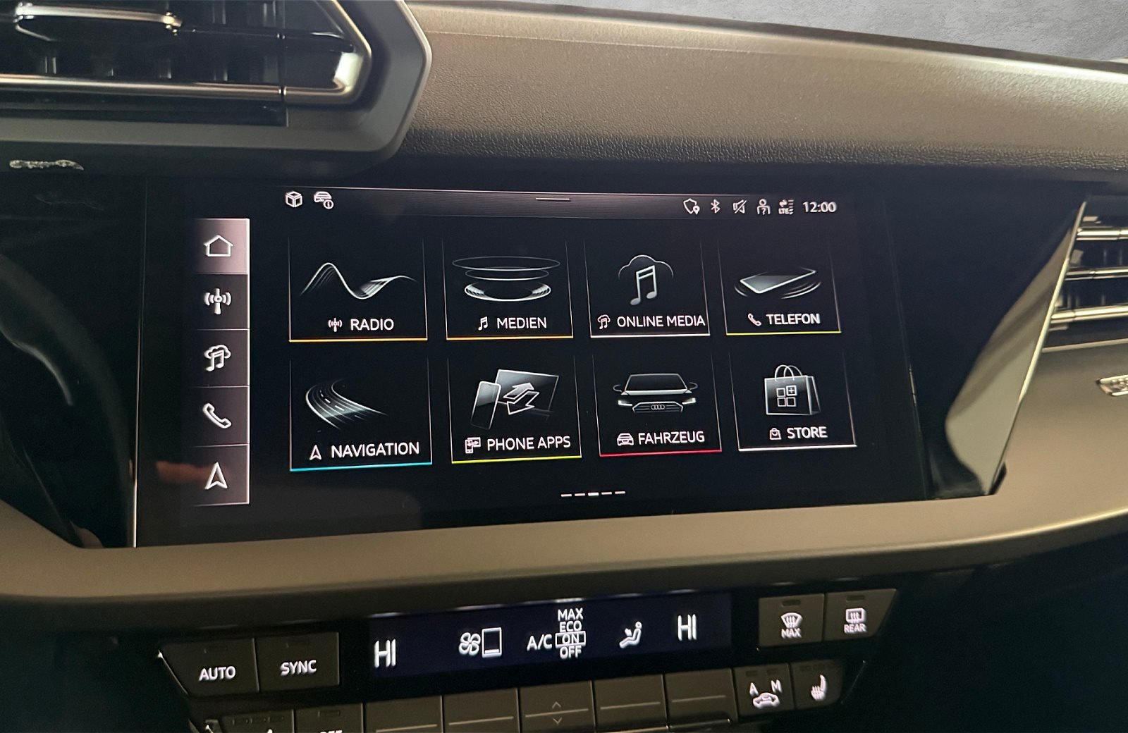 A3 Sportback advanced 30 TFSI S tronic Matrix Navi ACC AHK Standhzg