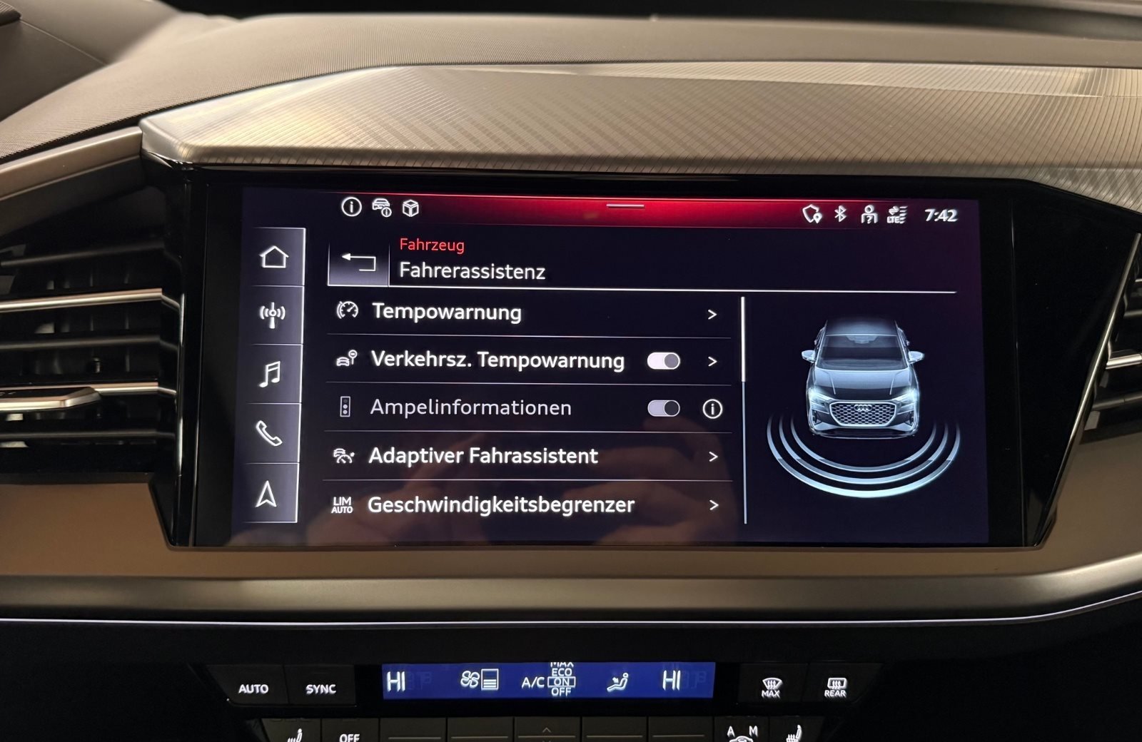 Q4 Sportback e-tron quattro Edition One Matrix Navi ACC HuD Pano Luft AHK