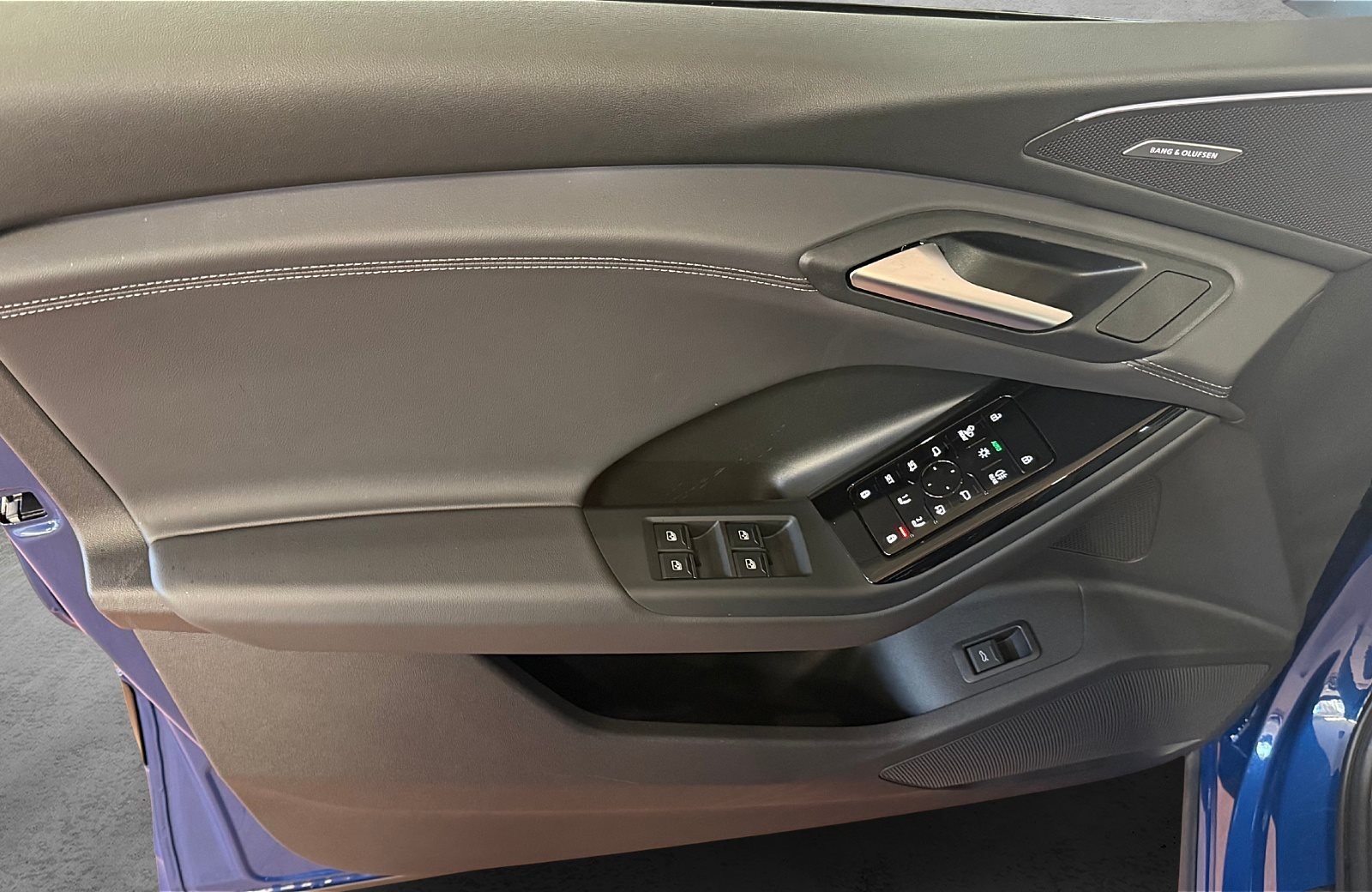 SQ6 e-tron quattro Edition One Matrix Navi ACC HuD Pano Luft AHK