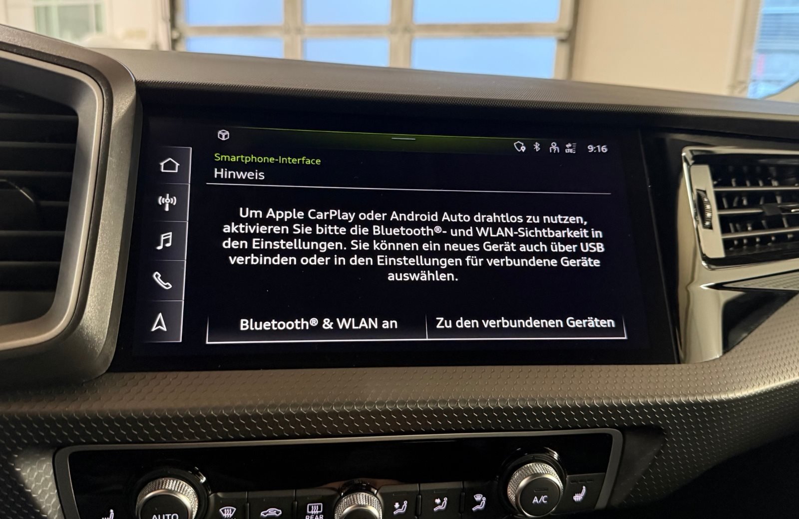 A1 allstreet allstreet 30 TFSI S tronic MMI ACC Leder Sonos