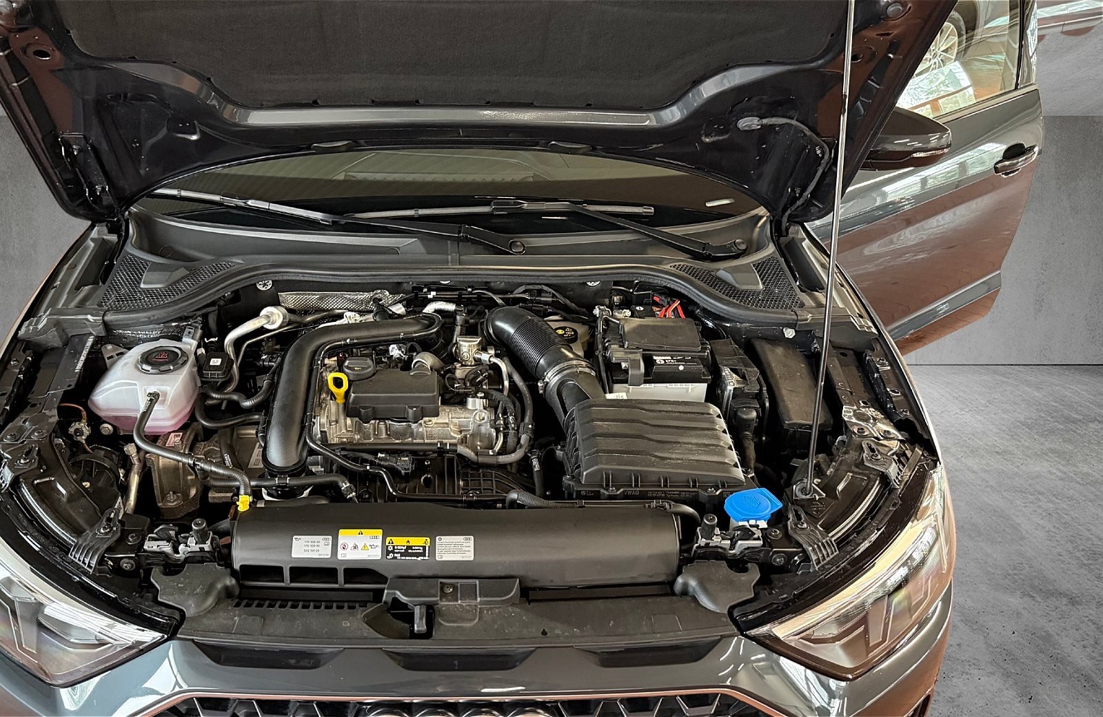 A1 Sportback 30 TFSI advanced LED ACC MMI PDC SHZ