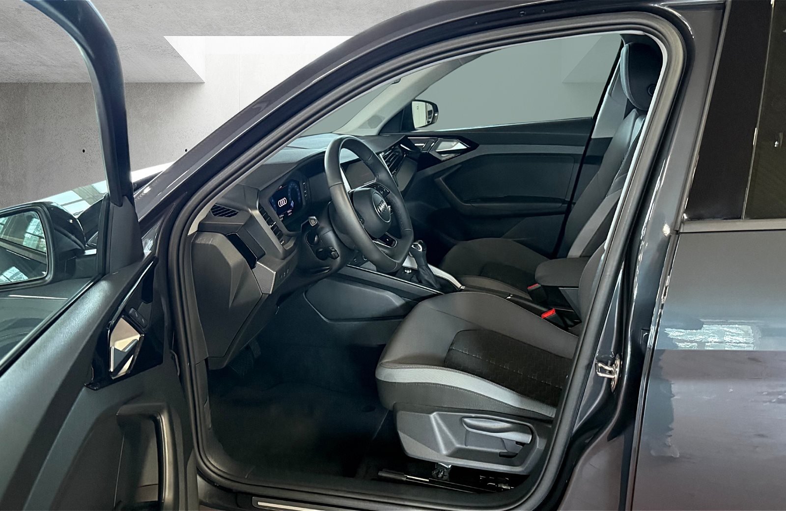 A1 Sportback 30 TFSI advanced LED ACC MMI PDC SHZ