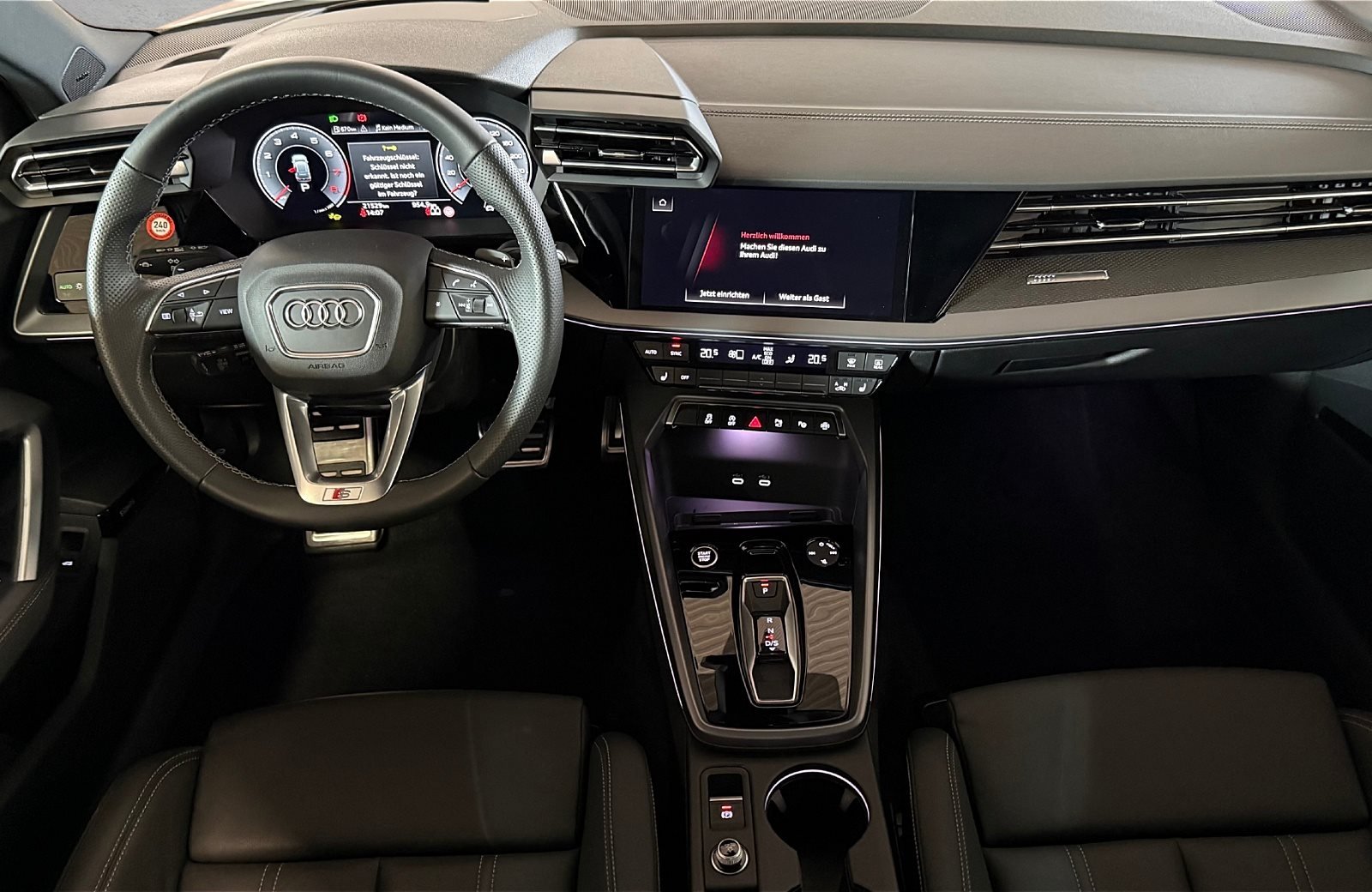 A3 Sportback 30 TFSI S line S-tronic LED Navi ACC AHK Leder