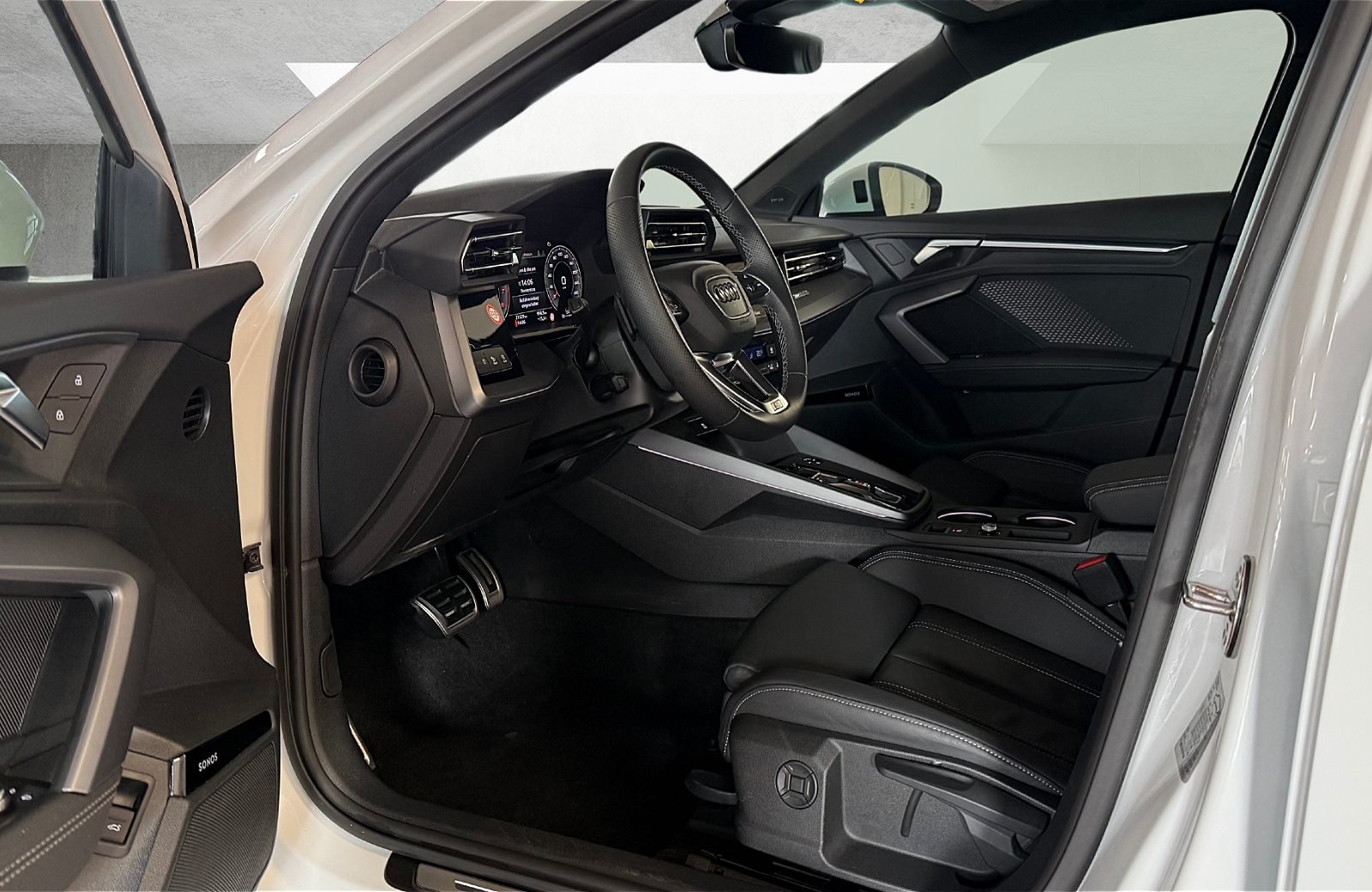 A3 Sportback 30 TFSI S line S-tronic LED Navi ACC AHK Leder