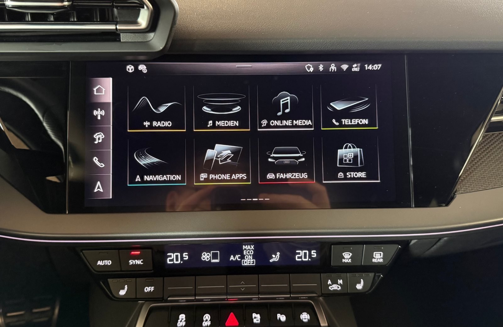 A3 Sportback 30 TFSI S line S-tronic LED Navi ACC AHK Leder