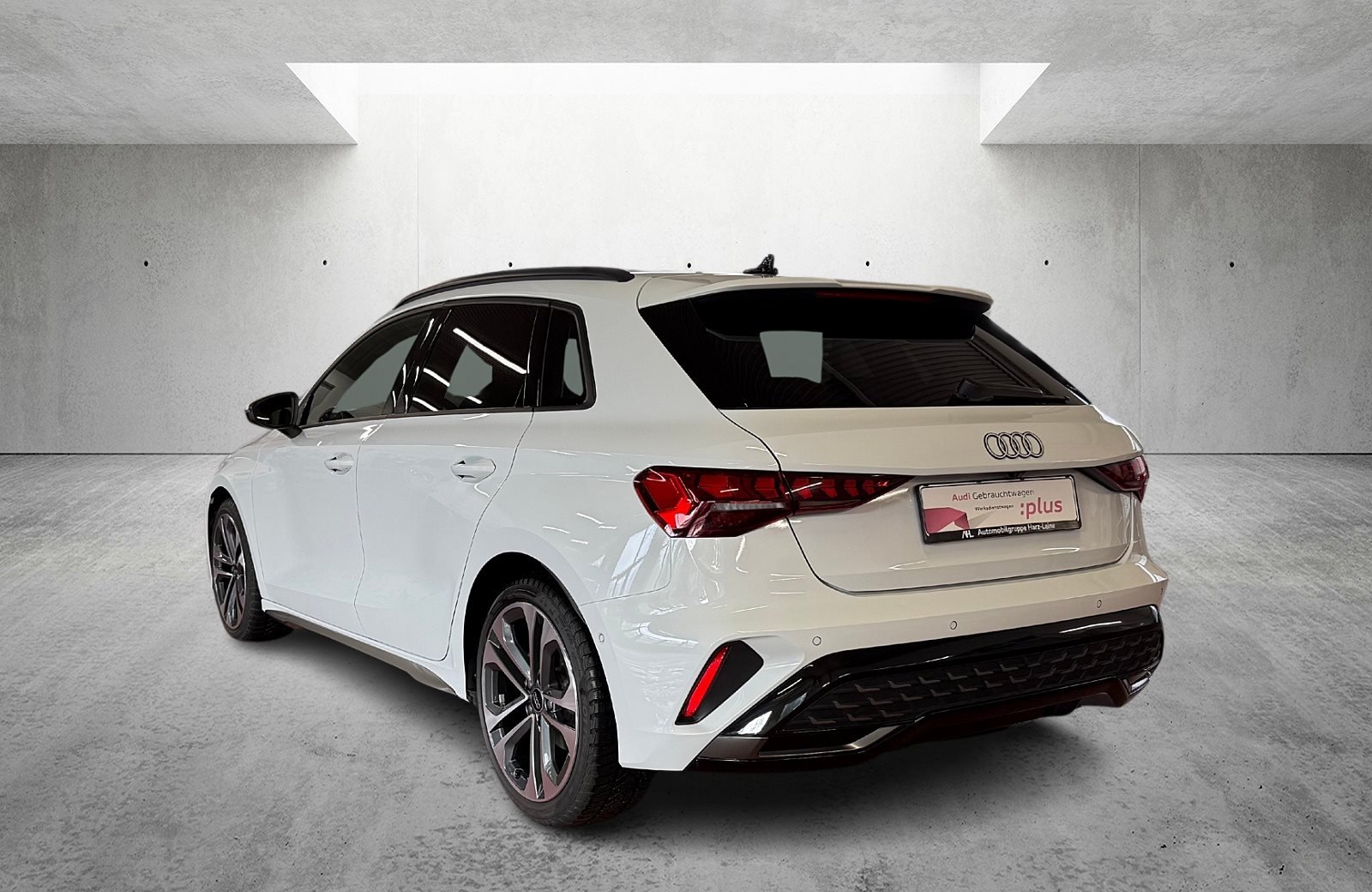 A3 Sportback 30 TFSI S line S-tronic LED Navi ACC AHK Leder