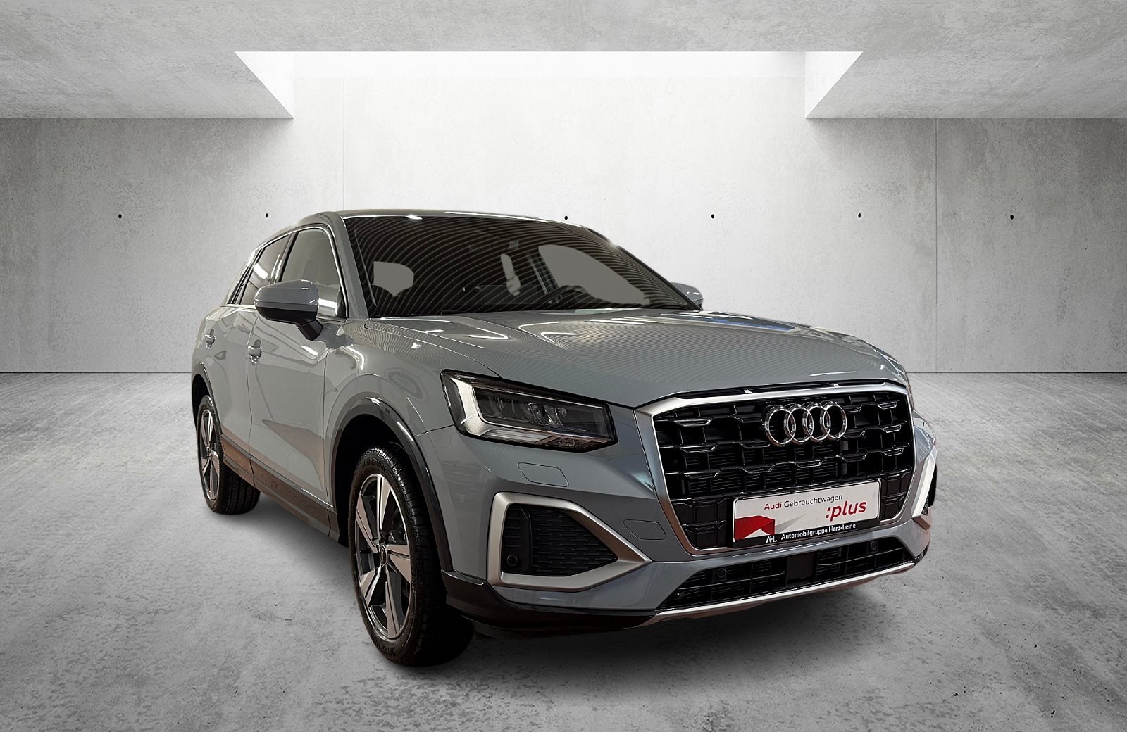 Q2 35 TFSI advanced S-tronic LED Navi ACC AHK RFK
