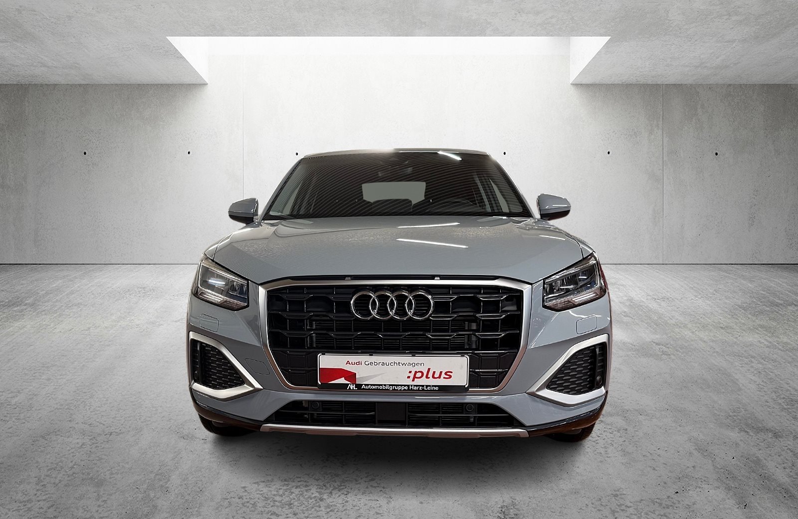 Q2 35 TFSI advanced S-tronic LED Navi ACC AHK RFK