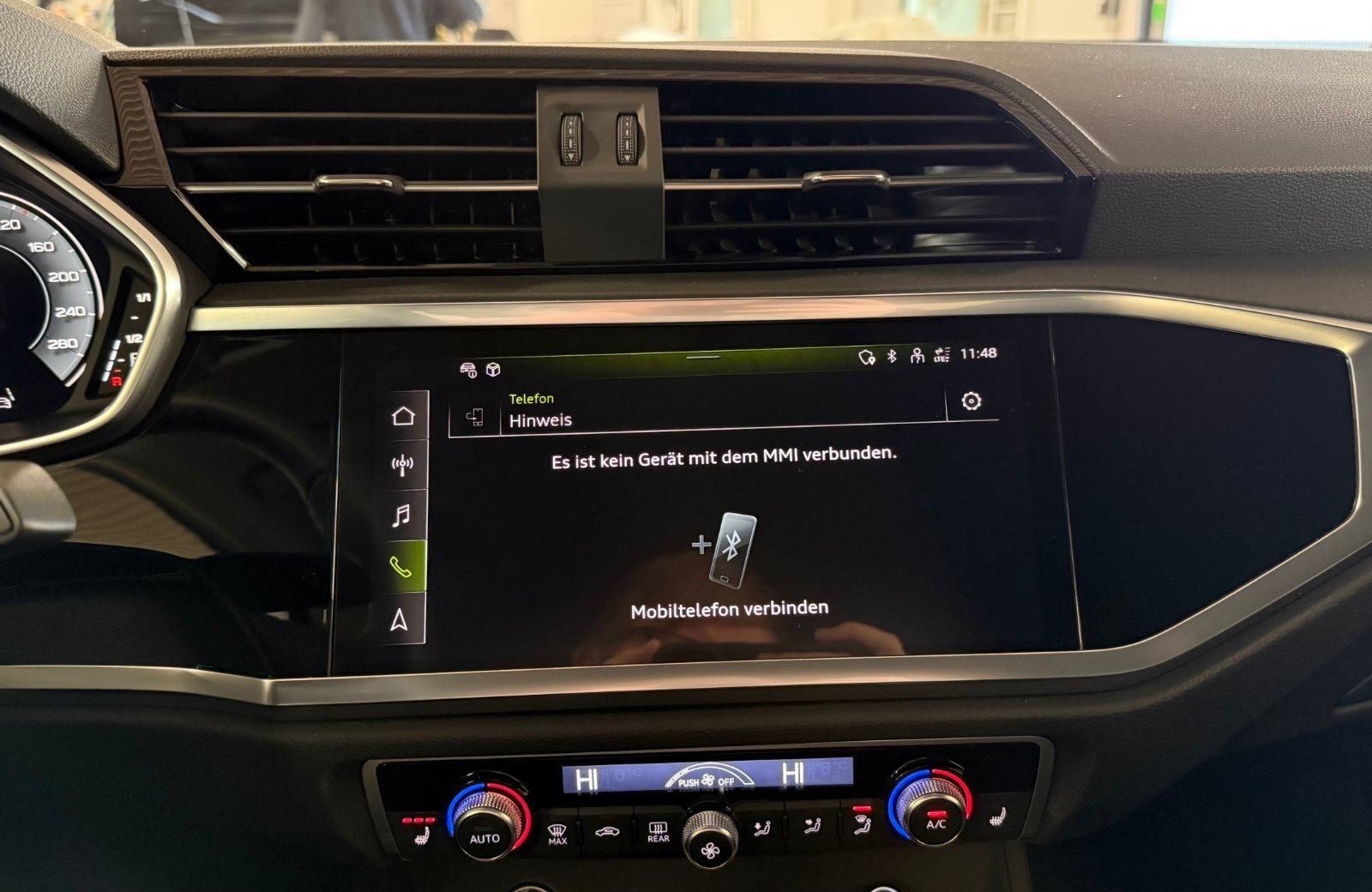 Q3 35 TFSI S line S-tronic LED Navi ACC AHK PDC SHZ