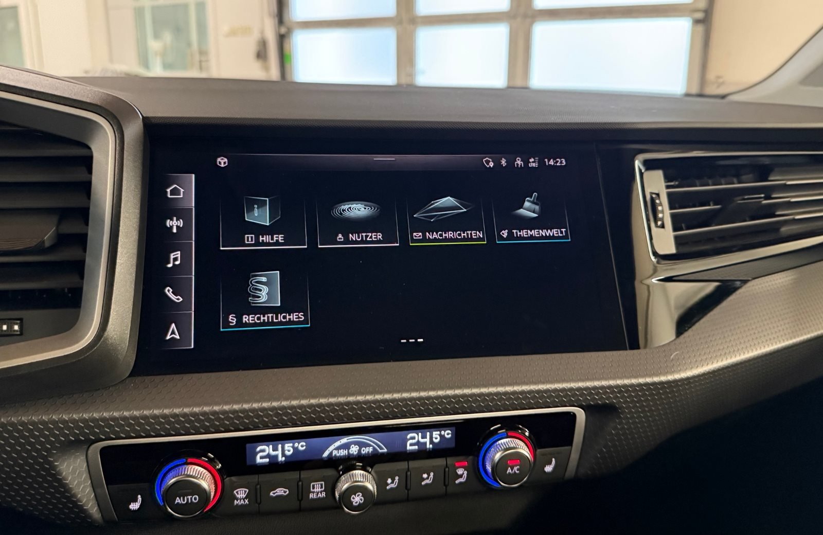 A1 Sportback 25 TFSI advanced MMI GRA Bluetooth SHZ