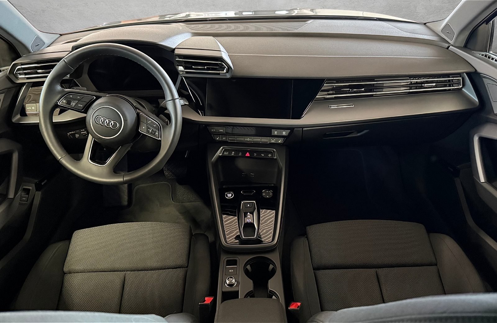 A3 Sportback 35 TDI advanced S-tronic LED Navi ACC RFK Sonos