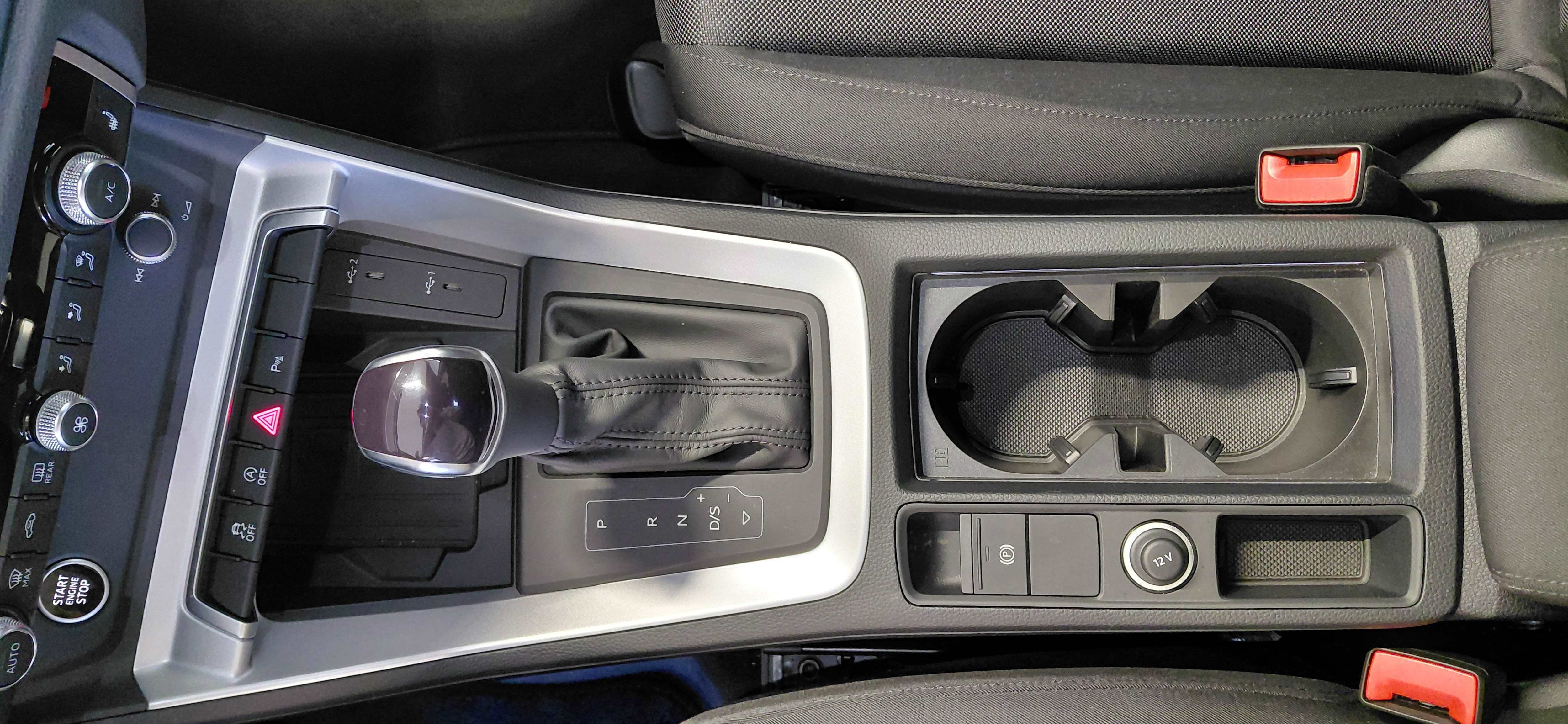 Q3 35 TFSI advanced S-tronic LED Navi ACC AHK PDC SHZ