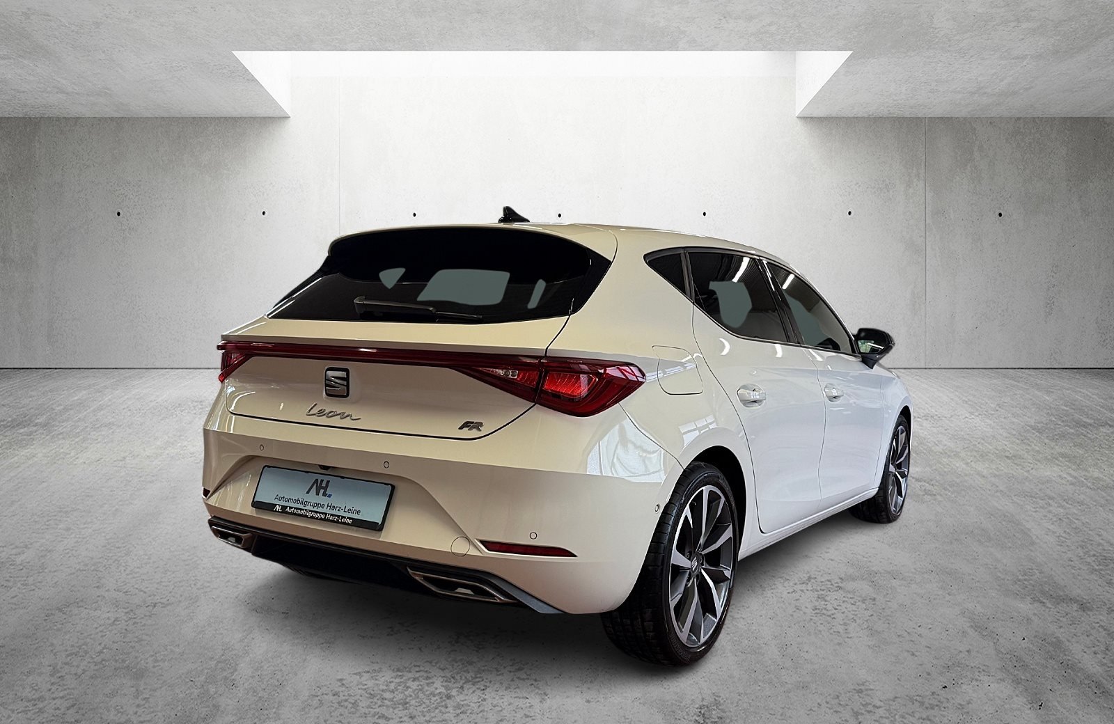 Leon 2.0 TDI FR DSG LED Navi AHK RFK ACC AHK AUT