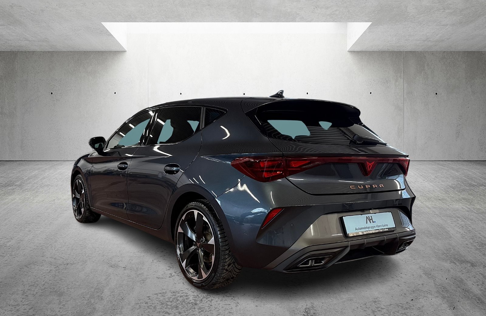 Leon 1.5 eTSI DSG Edge Matrix Navi ACC RFK ACC