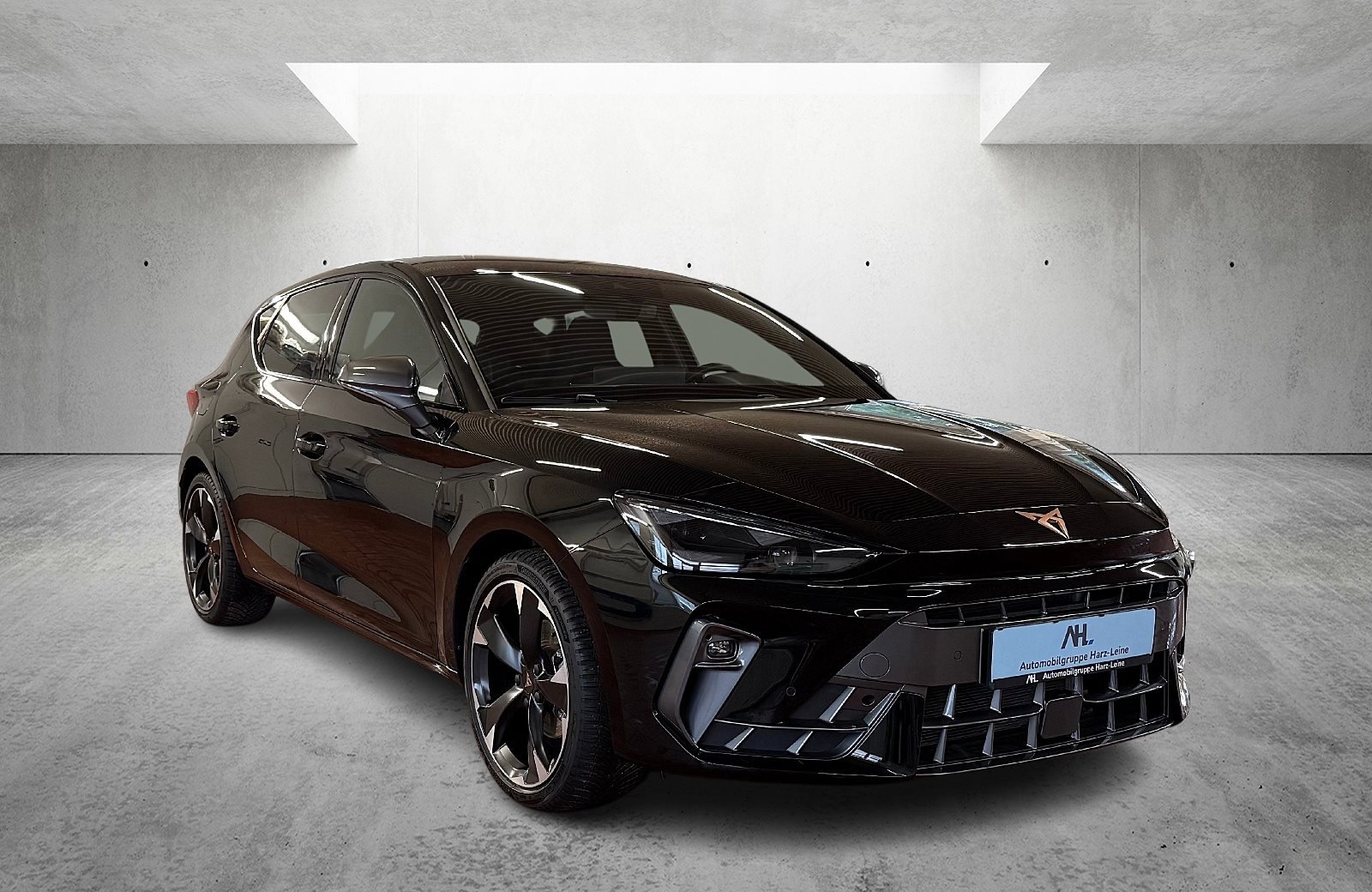 Leon 1.5 eTSI DSG Matrix Navi ACC RFK Memory ACC