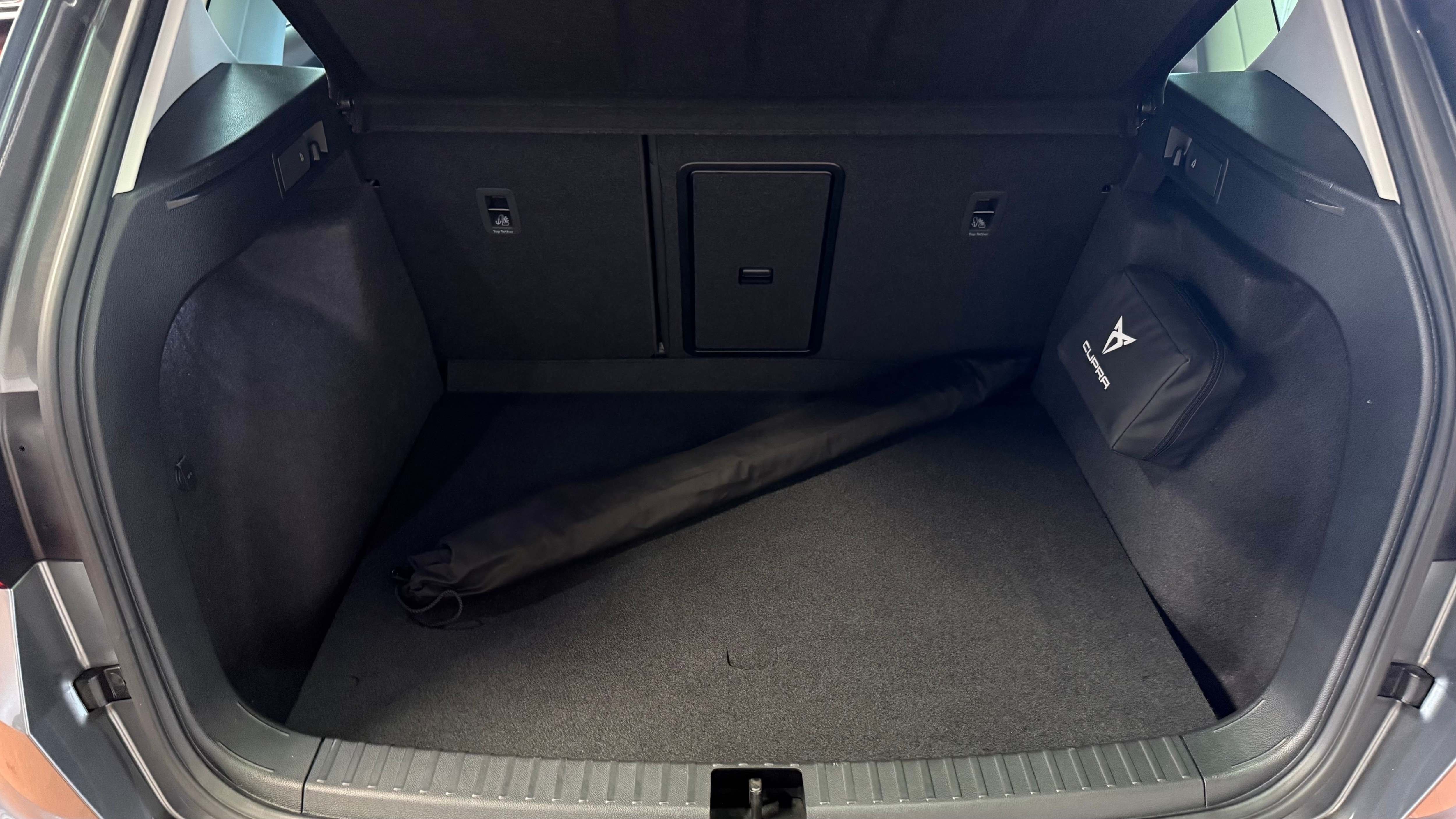 Ateca 2.0 TSI 4Drive DSG LED Navi ACC 360° Beats