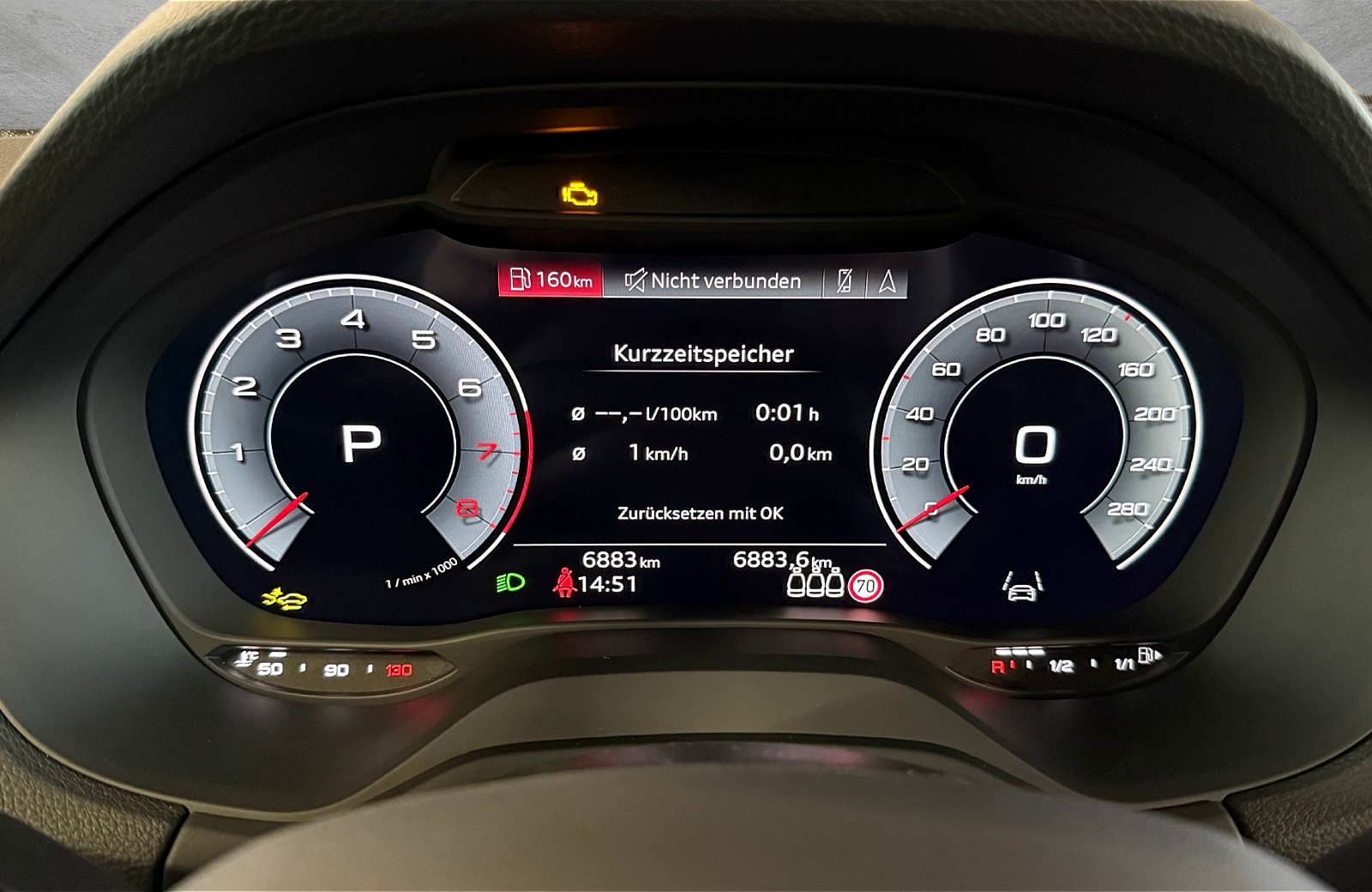 Q2 S line 35 TFSI S-tronic Matrix Navi ACC Leder AHK