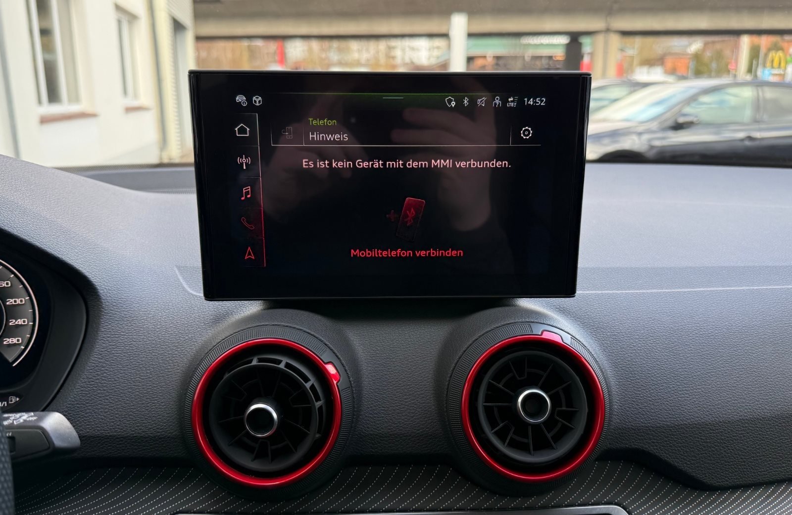 Q2 S line 35 TFSI S-tronic Matrix Navi ACC Leder AHK