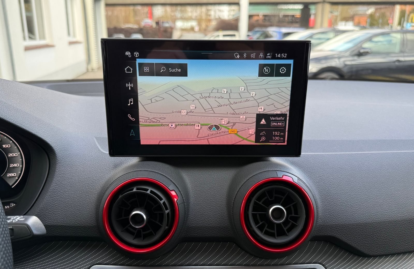 Q2 S line 35 TFSI S-tronic Matrix Navi ACC Leder AHK