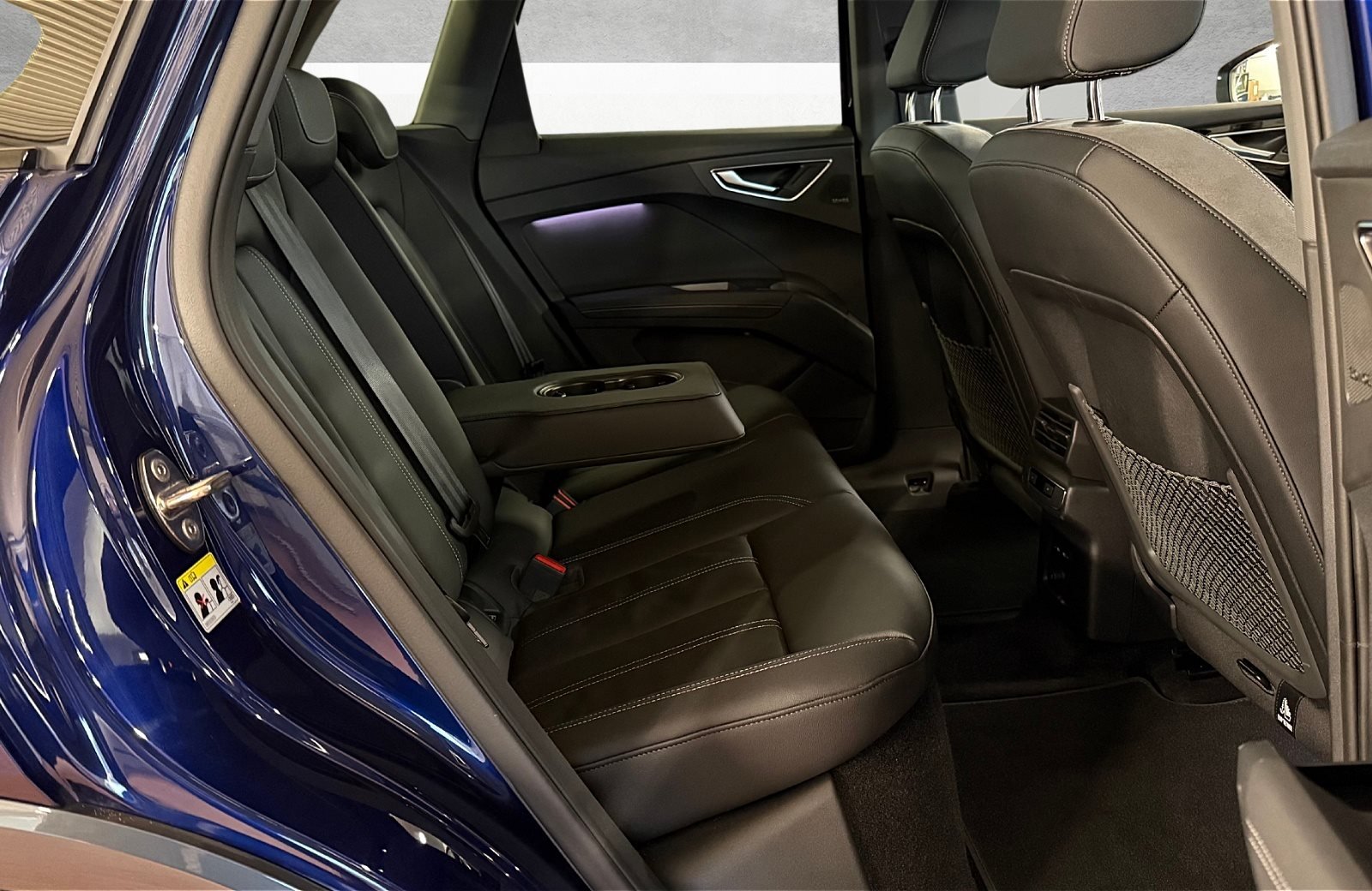 Q4 45 e-tron S line Matrix Navi ACC HuD AHK Wärmepumpe