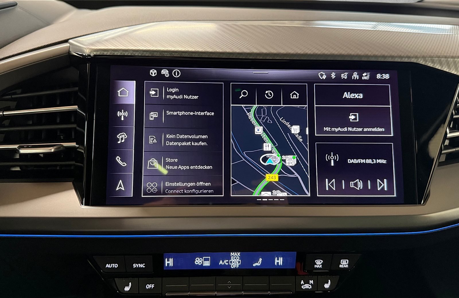 Q4 45 e-tron S line Matrix Navi ACC HuD AHK Wärmepumpe