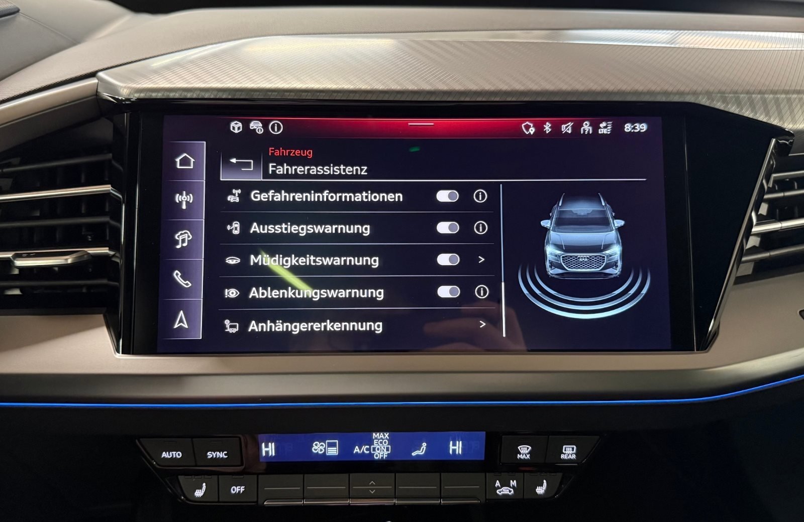 Q4 e-tron 45 S line Matrix Navi ACC HuD AHK Wärmepumpe
