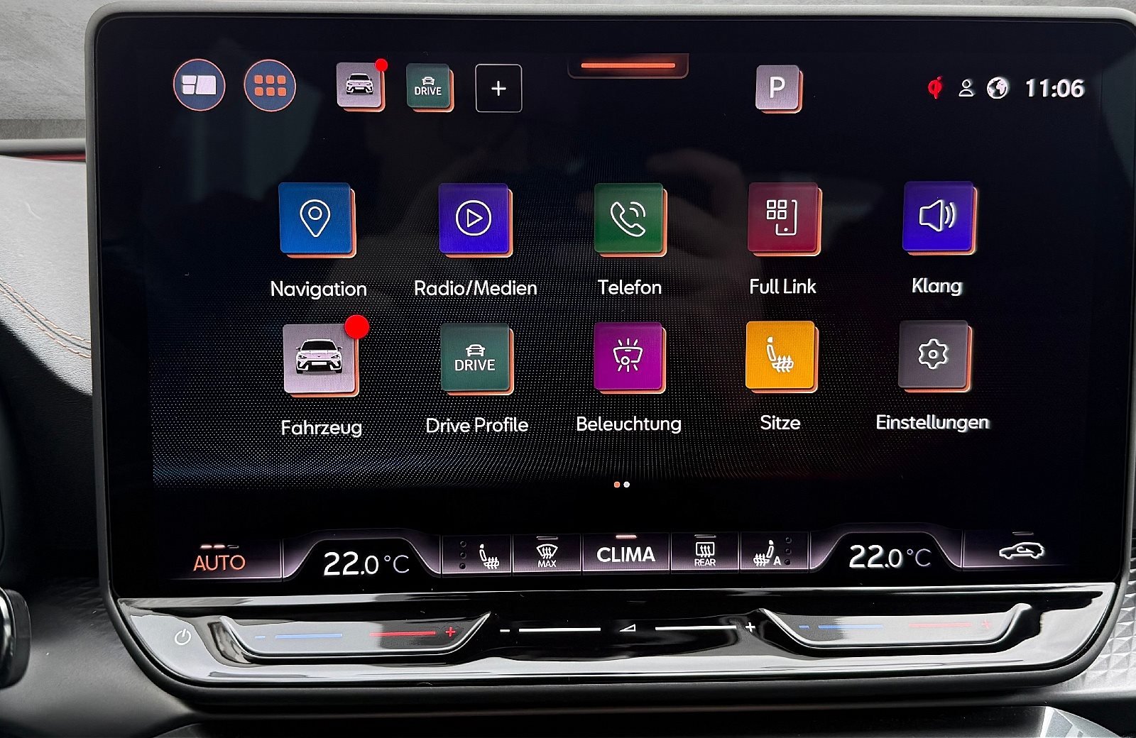 Leon Sportstourer 2.0 TDI DSG Edge Matrix Navi ACC RFK