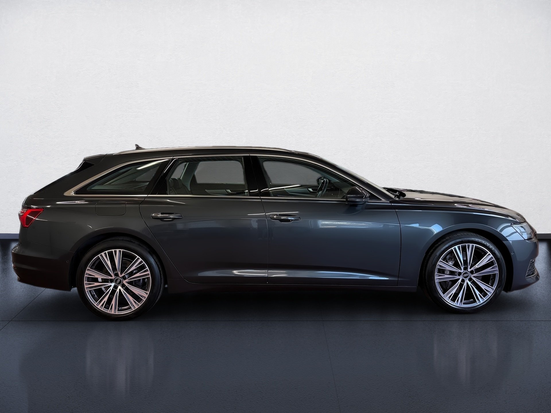 A6 Avant 50 TFSI e design quattro S-tronic LED Navi ACC AHK Leder