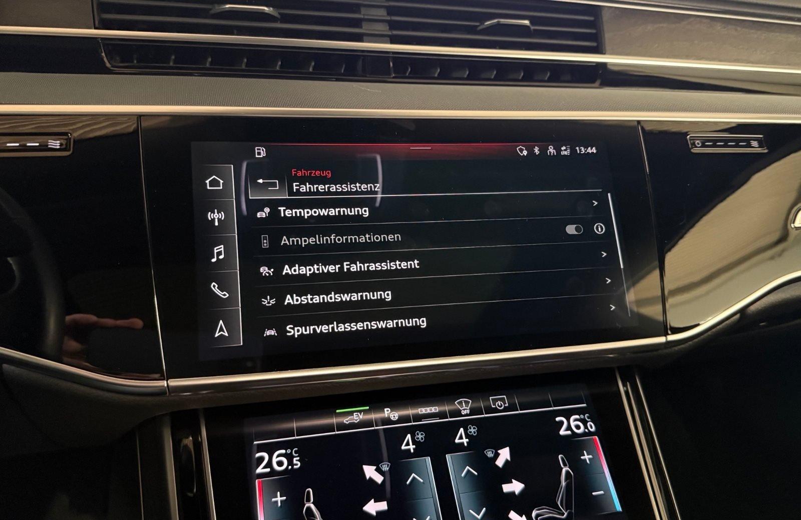 A8 60 TFSIe quattro Tiptronic Matrix ACC HuD Pano 360°