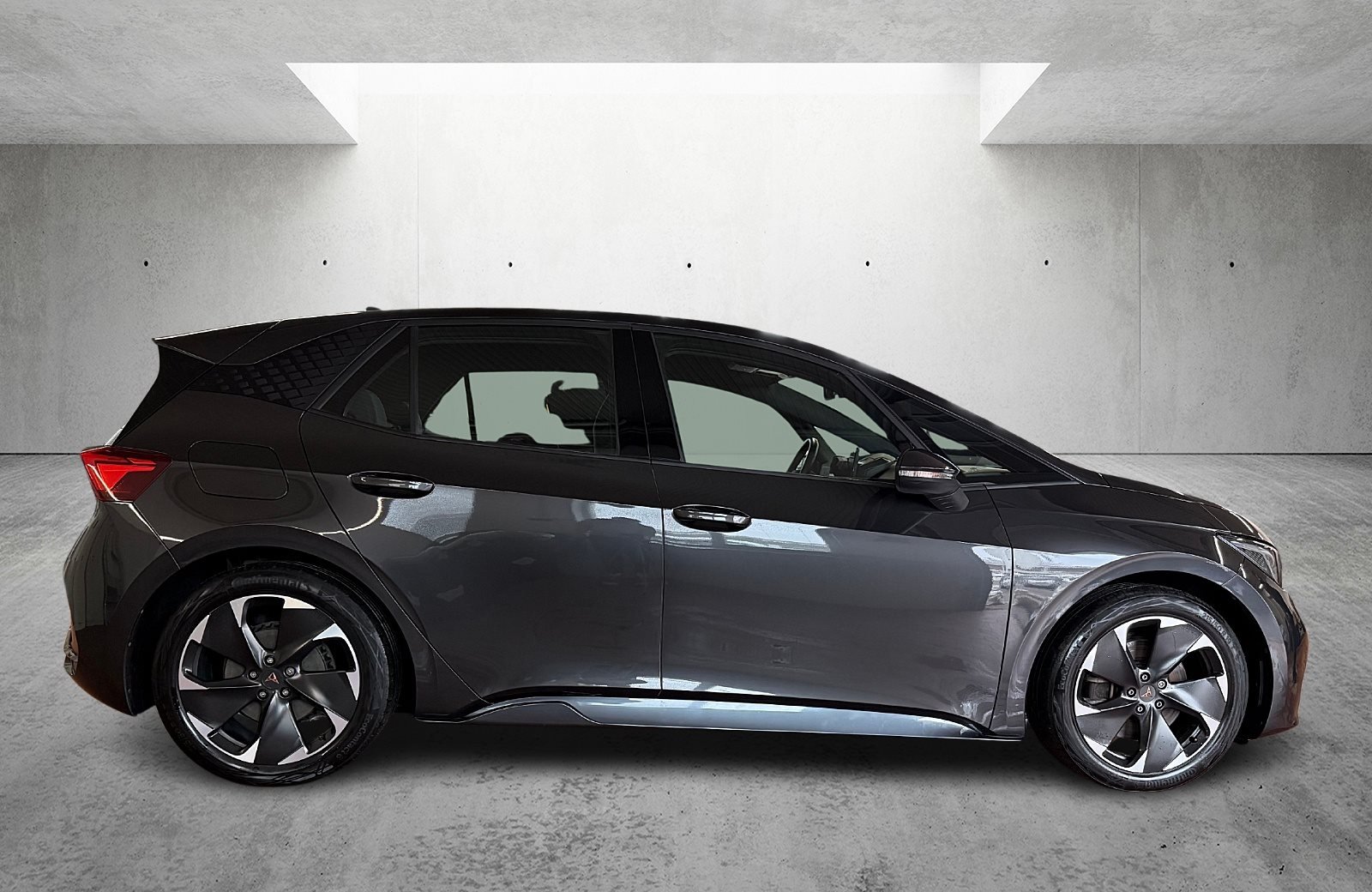 Born LED PDC SHZ Bluetooth Beats AUT KlimaA LED