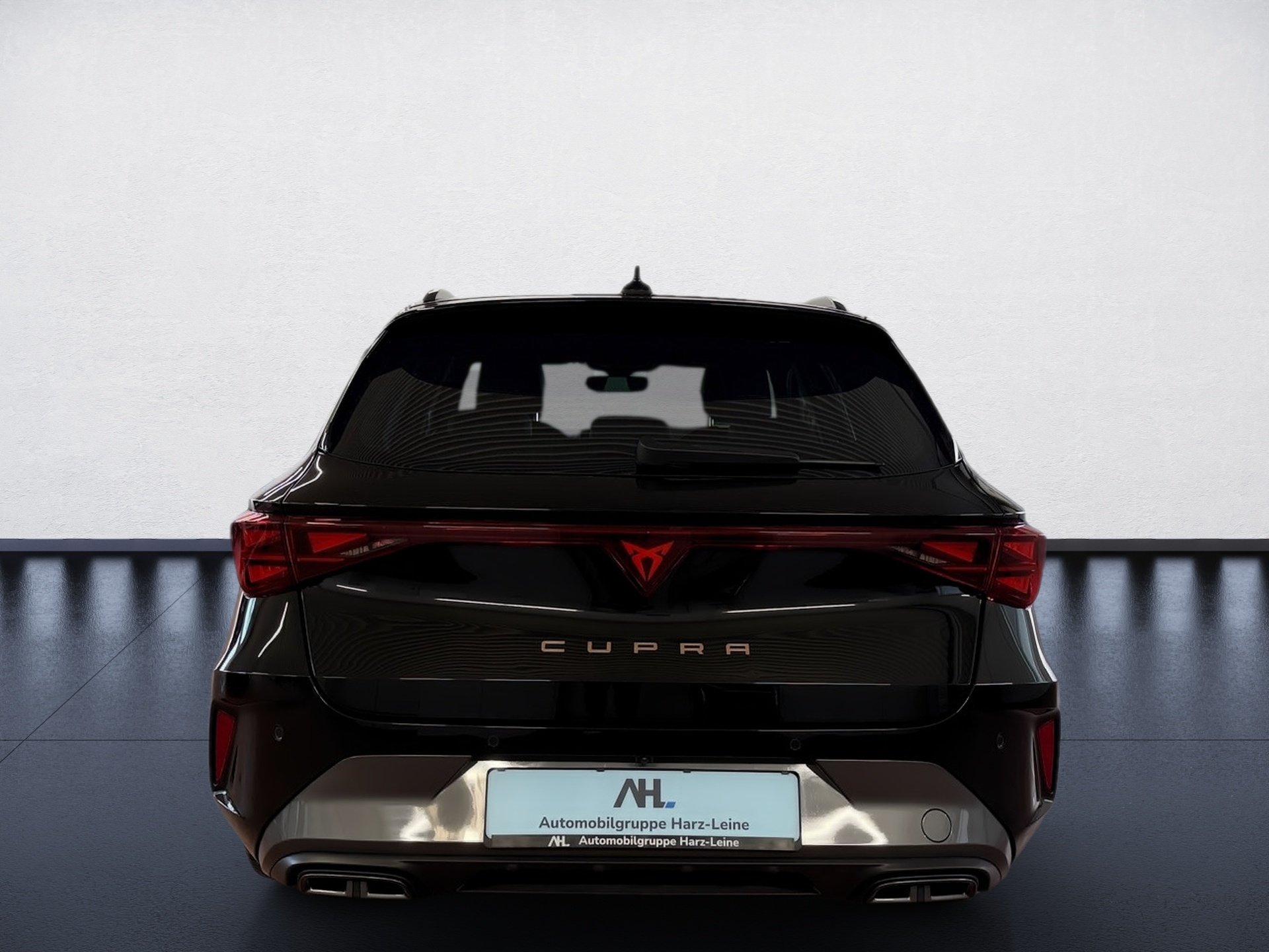 Leon Sportstourer 2.0 TDI DSG Edge AHK Navi ACC RFK Keyless